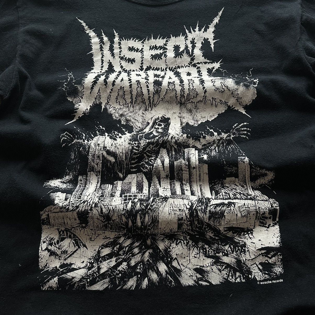 Band Tees × Vintage vintage tee insect warfare bandtee Size US M / EU 48-50 / 2 - 4 Thumbnail
