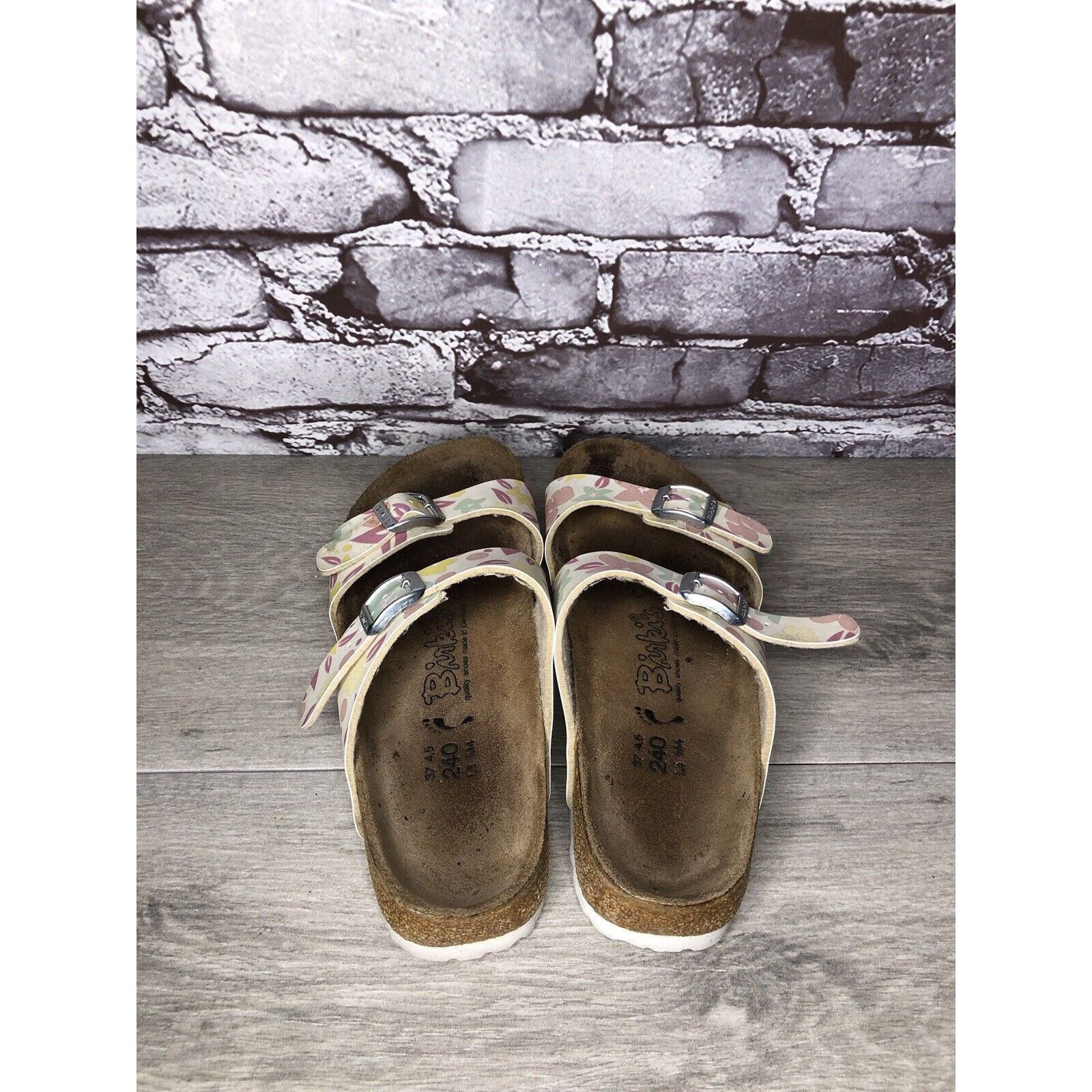 Birkenstock Birki's Birkenstock Pink Leather Floral Slides Sandals Women Size US 6.5 / IT 36.5 - 5 Thumbnail