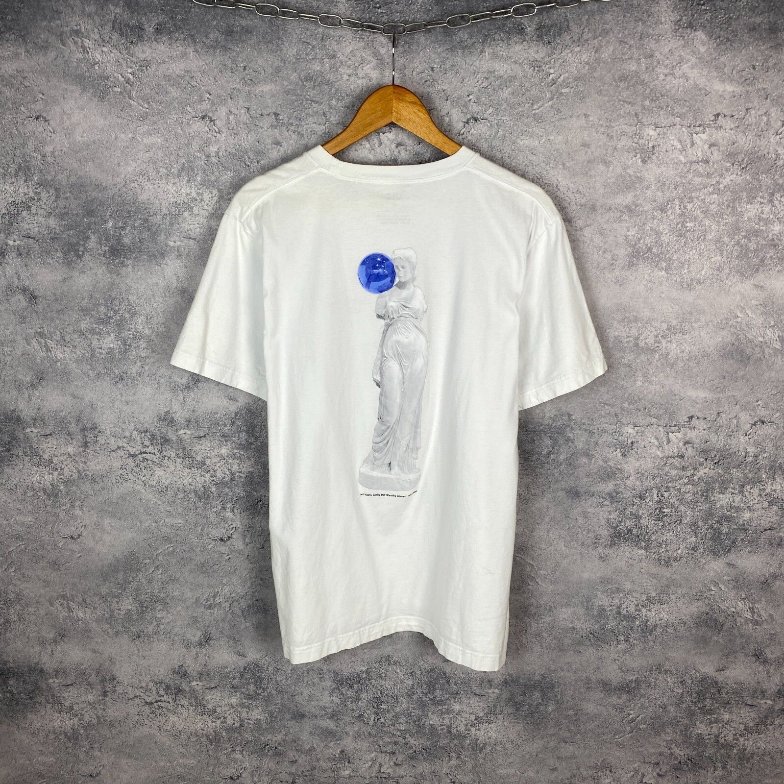 Uniqlo Uniqlo Jeff Koons Tee Men's Size L White Short Sleeve ` Size US L / EU 52-54 / 3 - 2 Thumbnail