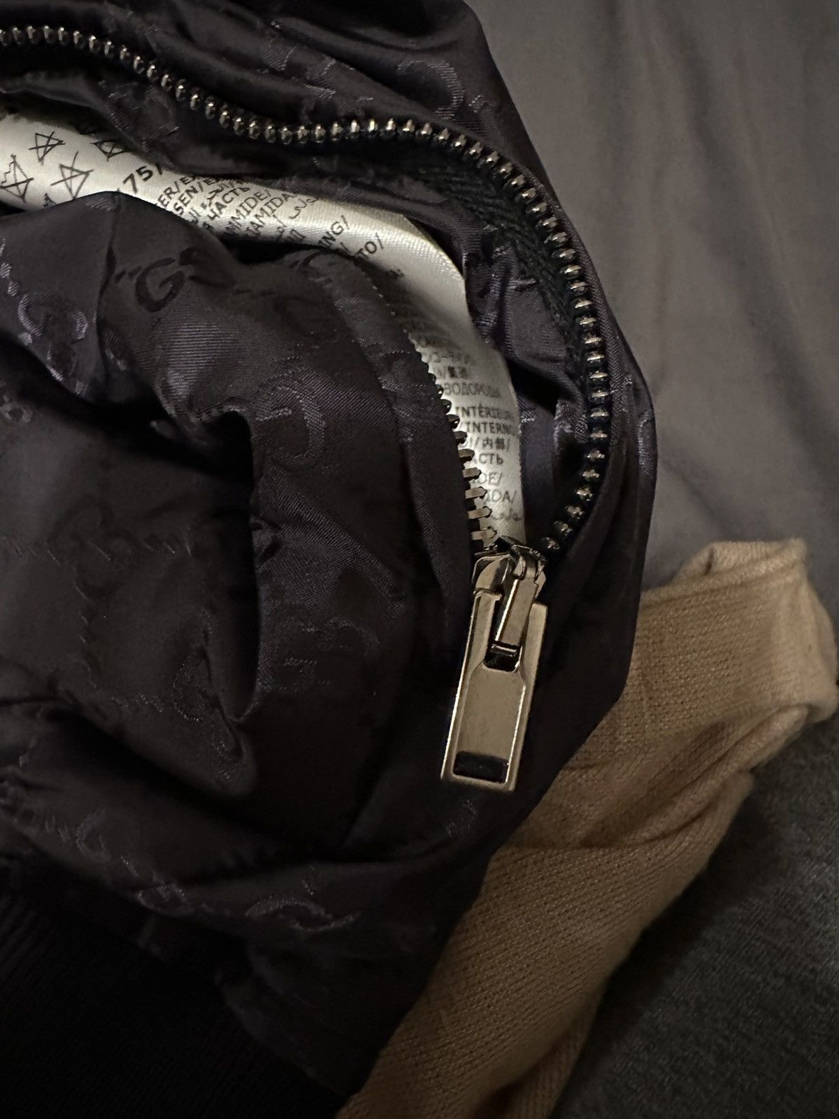Gucci Gucci REVERSIBLE GG NYLON BOMBER JACKET 50 IT Medium-Large Size US M / EU 48-50 / 2 - 16 Thumbnail
