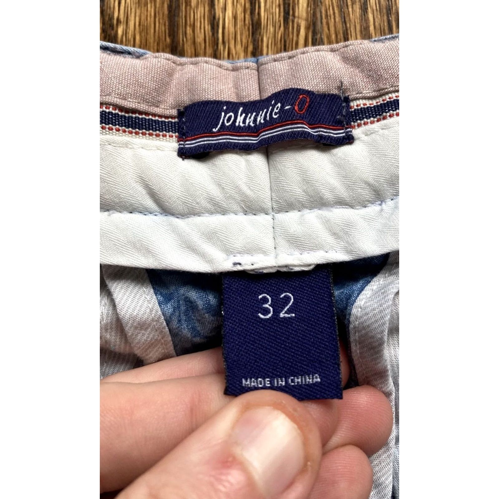 johnnie-O Johnnie-O Shorts Mens Size 32 AOP Runaway Frond Jacquard Blue Chambray Golf Shirt Size US 32 / EU 48 - 5 Thumbnail