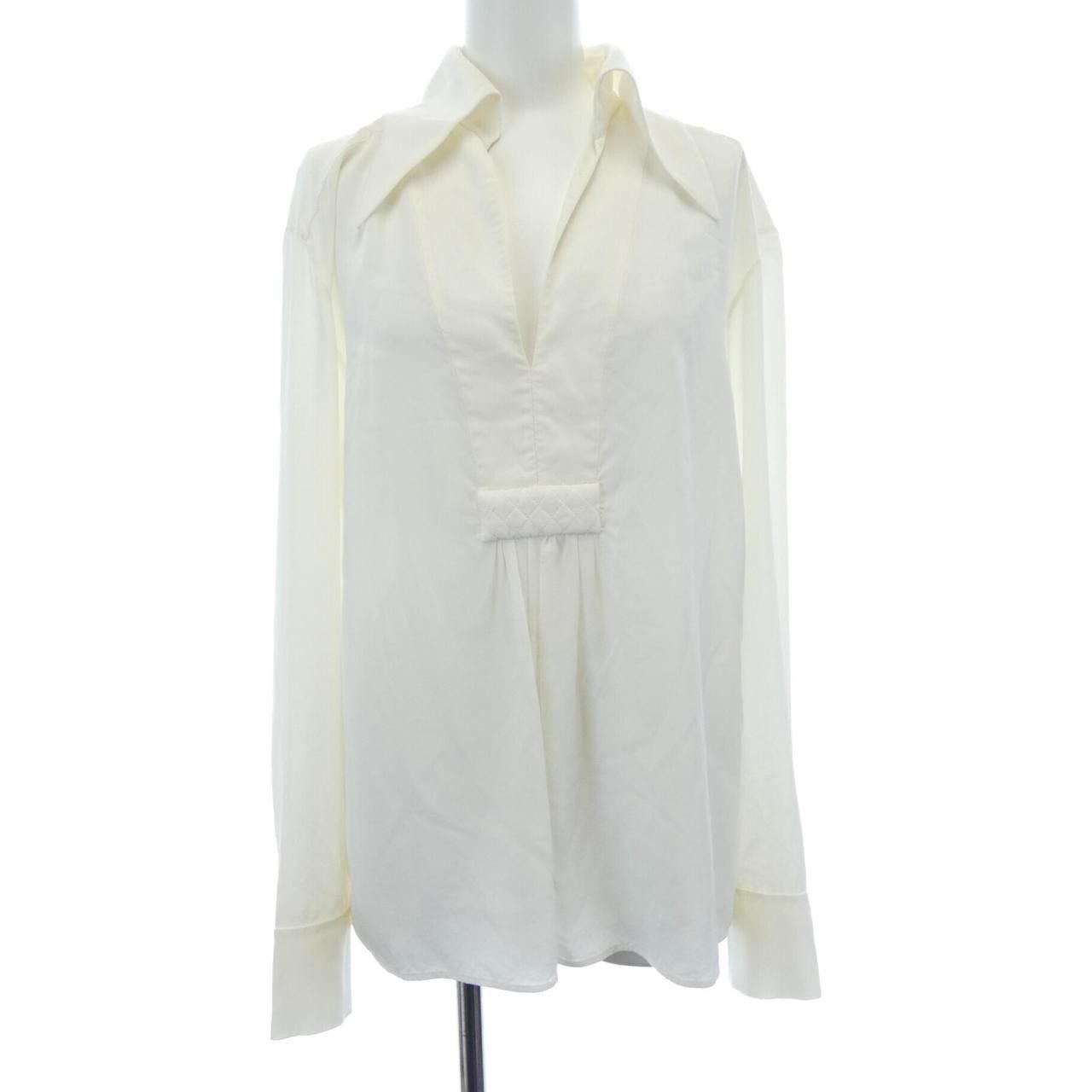 Chanel Chanel Chanel P73175V64676 Silk Shirt Textile Tops P73175V64676 DUTY FREE for USA Size ONE SIZE - 1 Thumbnail