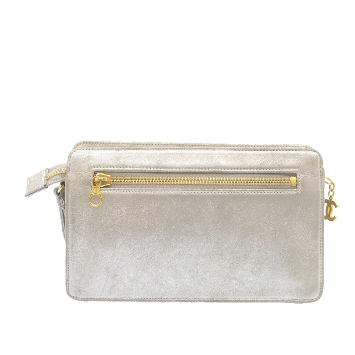Chanel Chanel Clutch Bag Leather Silver CC Size ONE SIZE - 2 Thumbnail