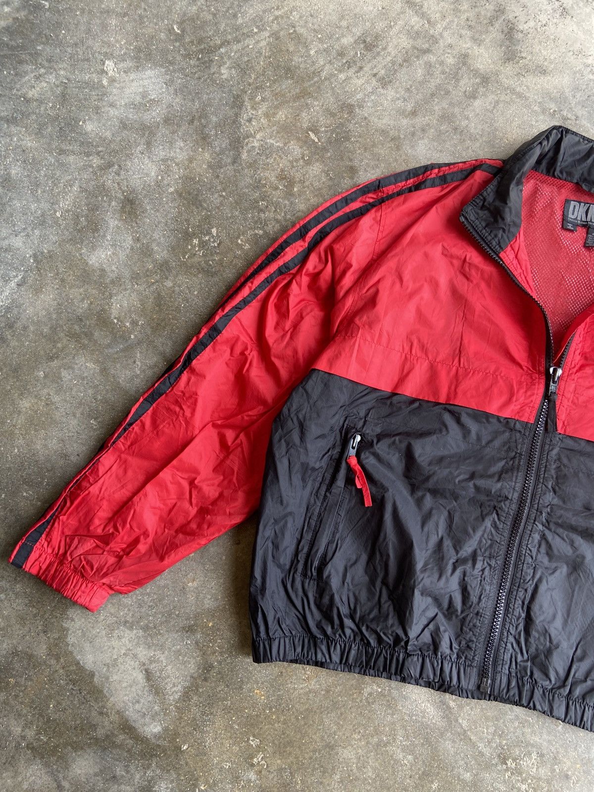 DKNY VINTAGE DKNY WINDBREAKER Size US L / EU 52-54 / 3 - 2 Thumbnail