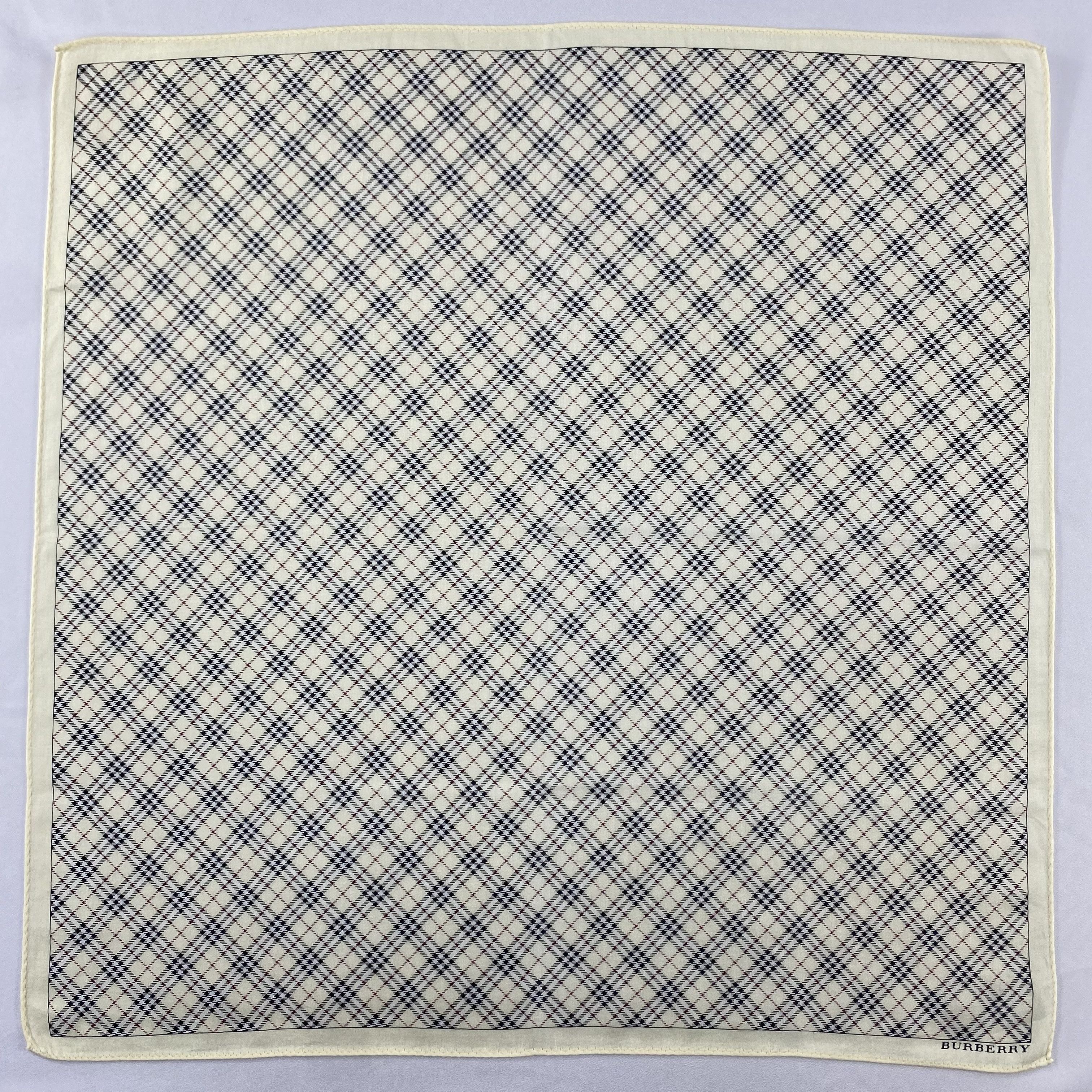 Burberry Burberry Handkerchief / Neckerchief / Bandana C871 Size ONE SIZE - 3 Thumbnail