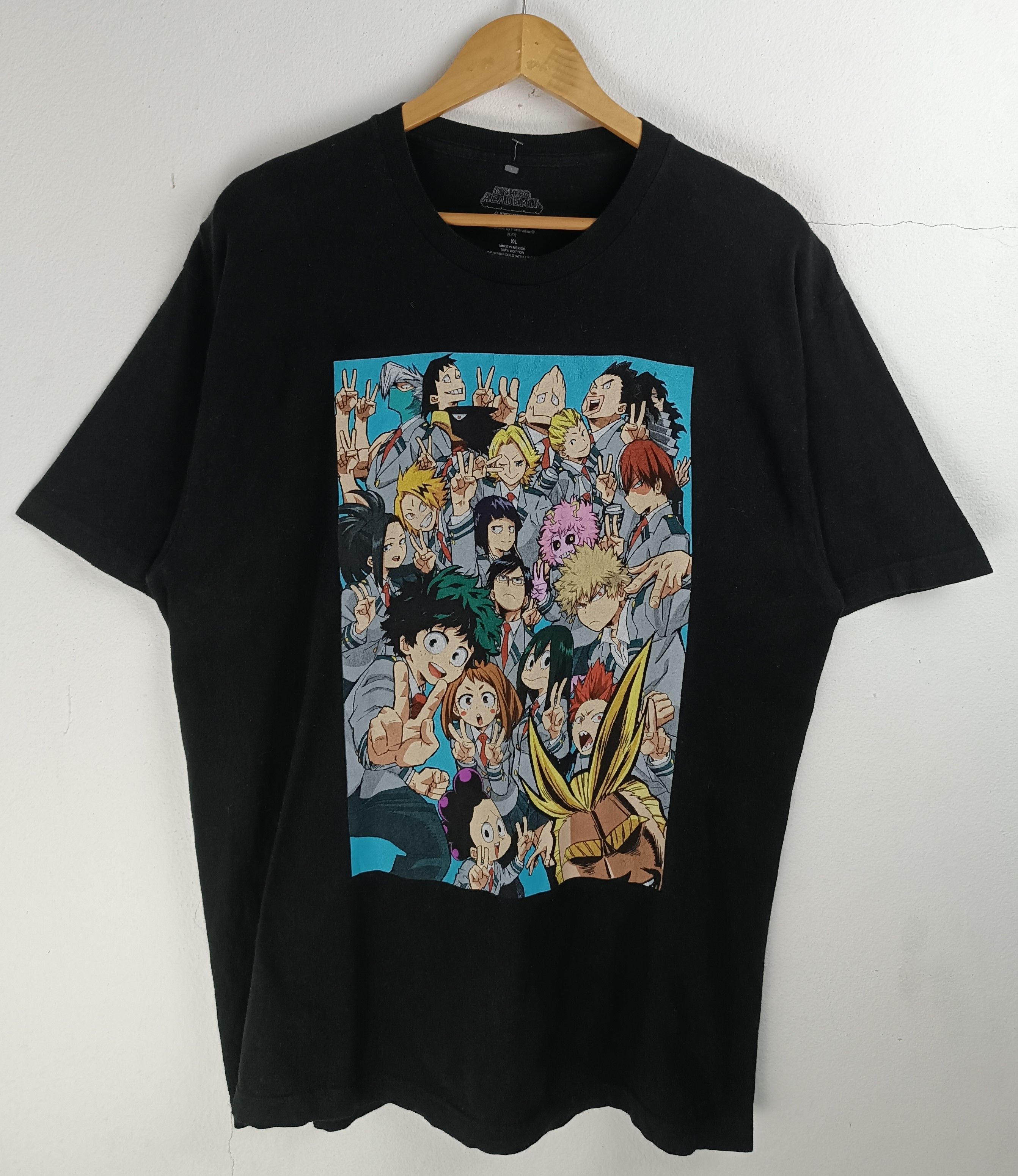 Anime VINTAGE MY HERO ACADEMIA CHARACTERS TEE deku all might shoto Size US XL / EU 56 / 4 - 3 Thumbnail
