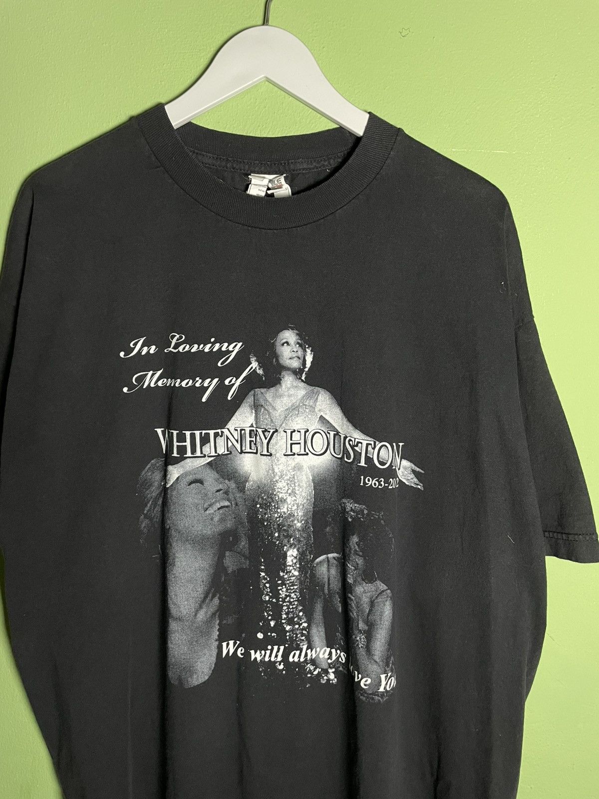 Other Vintage Whitney Housten Tribute Tee 1963 - 2012 Size US XL / EU 56 / 4 - 2 Thumbnail