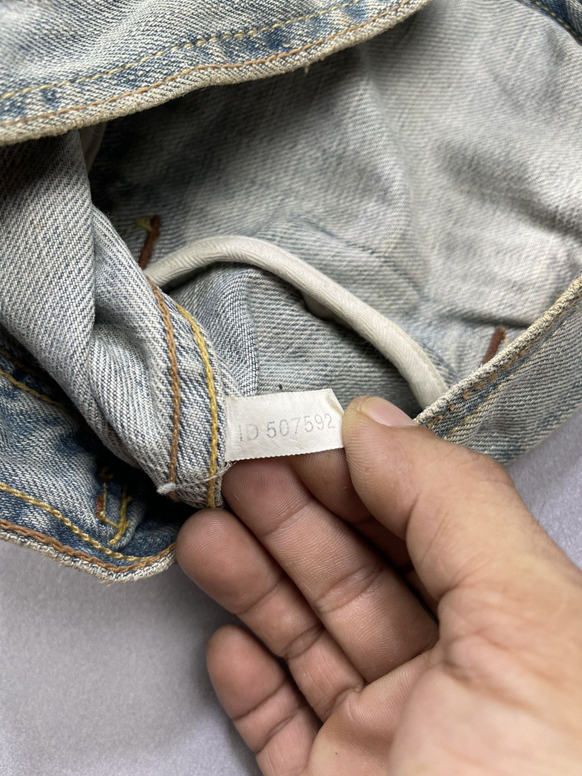 Abercrombie & Fitch ABERCROMBIE FITCH Distressed Wash Denim Jacket Size M / US 6-8 / IT 42-44 - 9 Thumbnail
