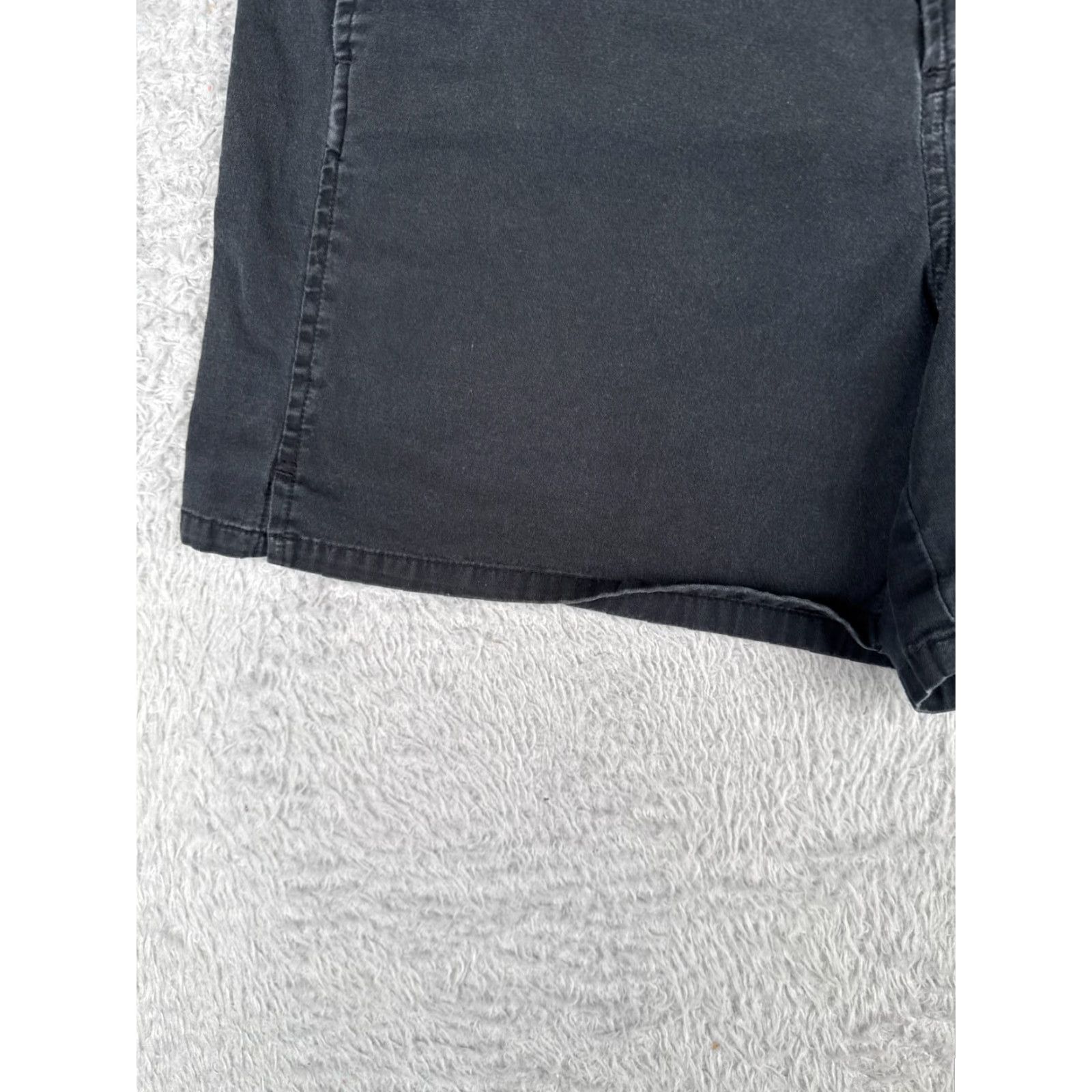 Vintage Columbia Shorts Womens 12 Black Chino Cotton Blend Vertex Hiking Camping 32x5 Size 28" / US 6 / IT 42 - 3 Thumbnail
