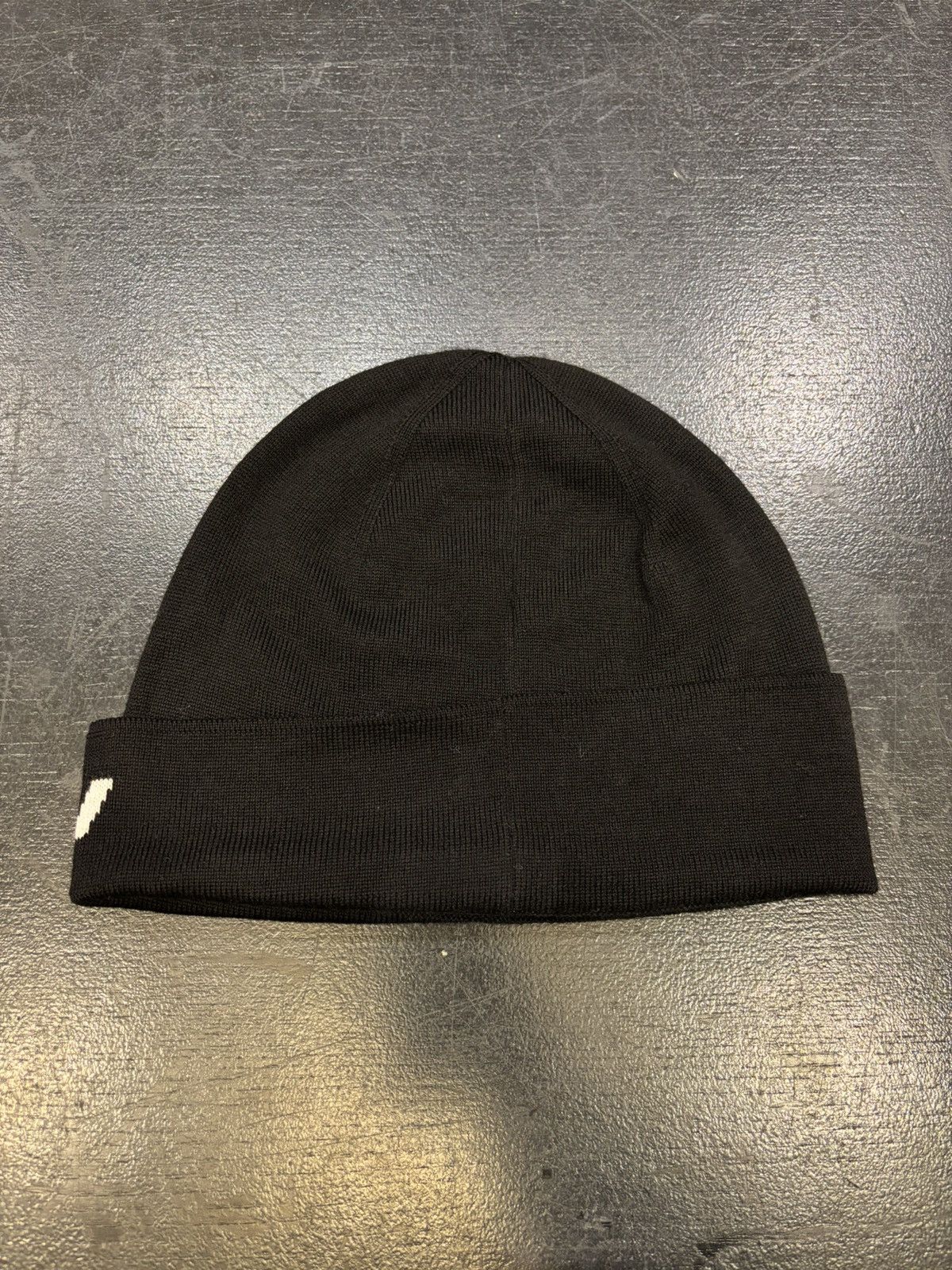 Givenchy Givenchy Beanie Black/White Size ONE SIZE - 2 Thumbnail