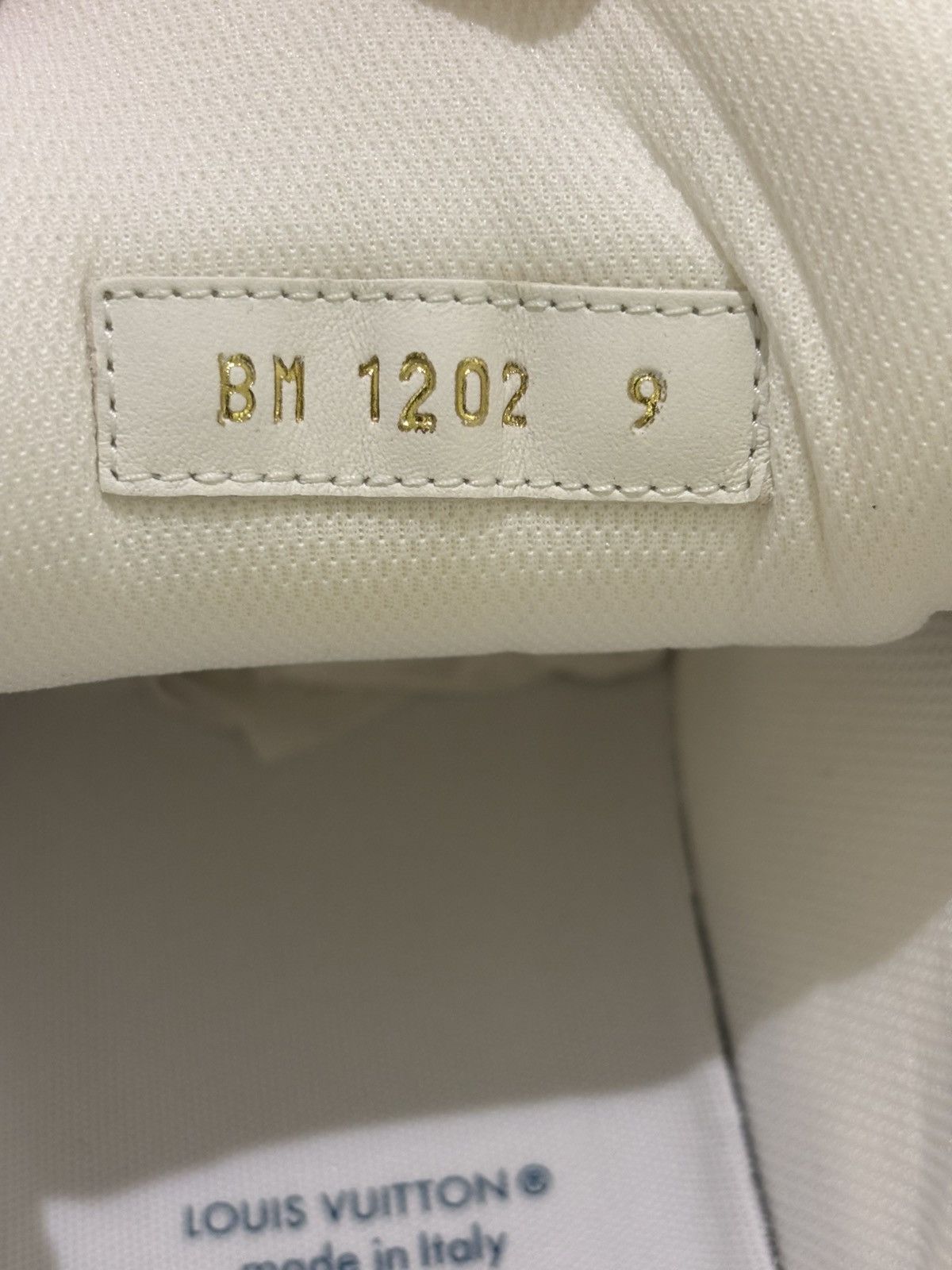 Louis Vuitton Louis Vuitton Denim Monogram Sneakers Size US 9.5 / EU 42-43 - 13 Thumbnail