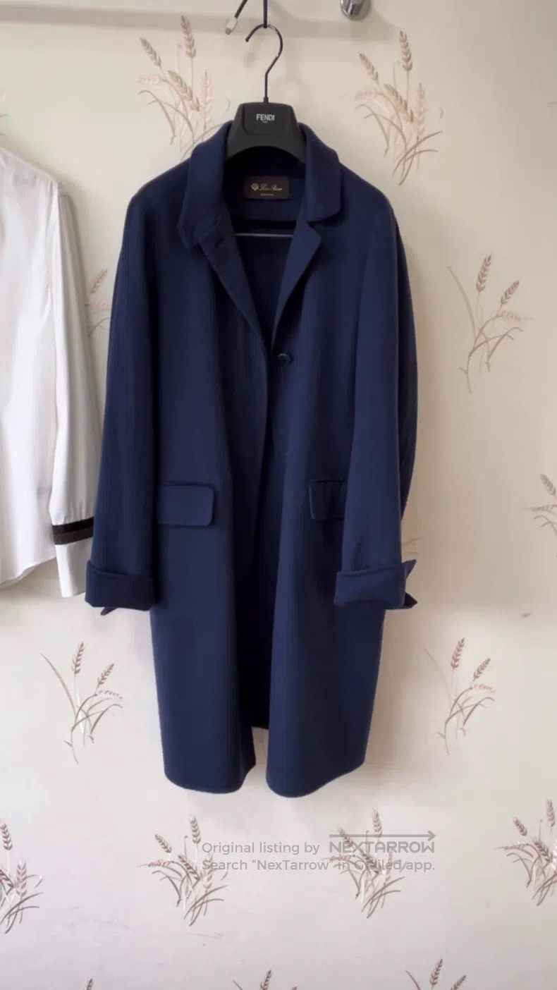 Loro Piana LORO PIANA Elegant deep blue double-sided cashmere coat Size M / US 6-8 / IT 42-44 - 1 Thumbnail