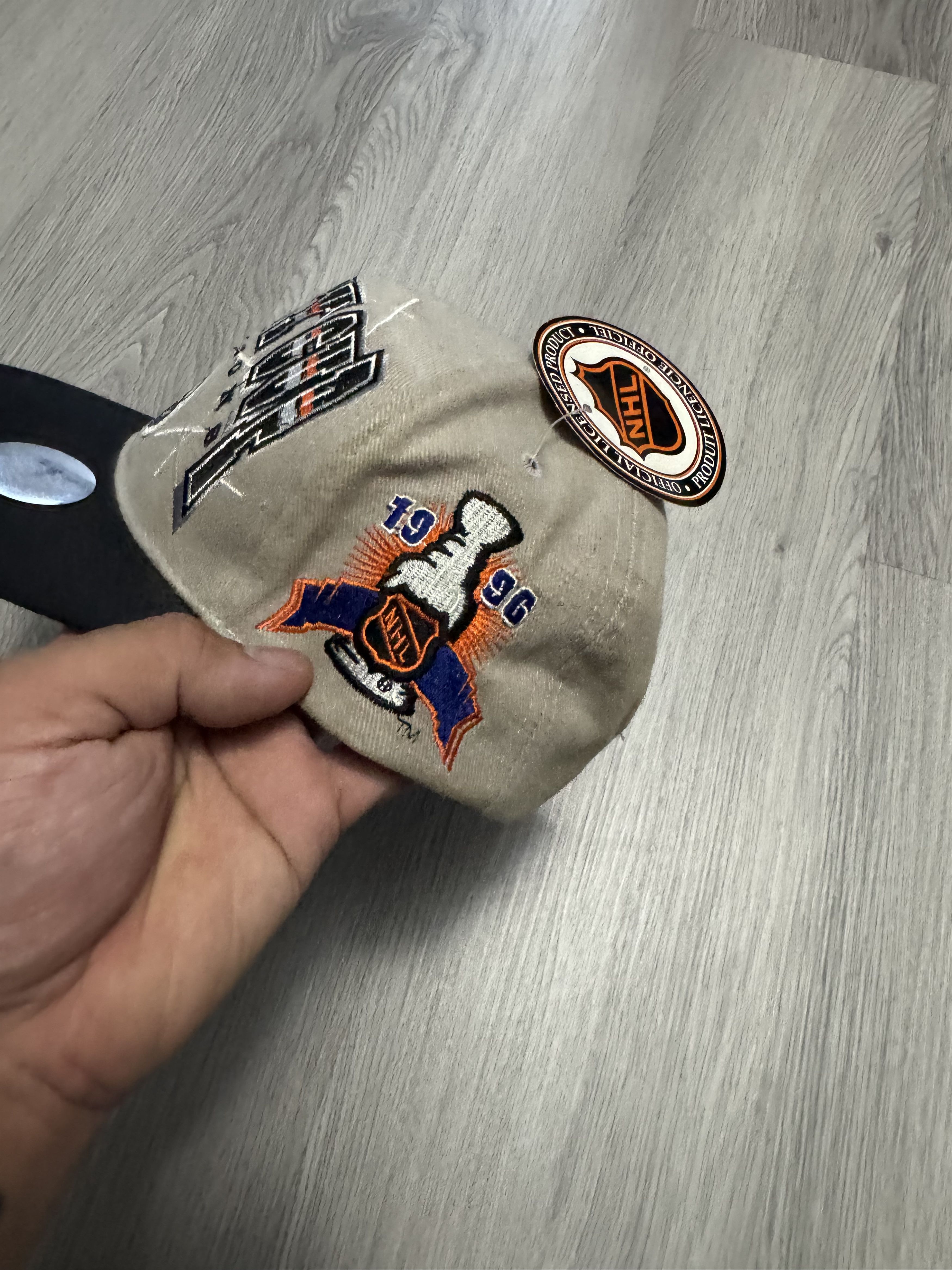Starter Vintage NHL Stanley Cup ‘96 Size ONE SIZE - 4 Thumbnail