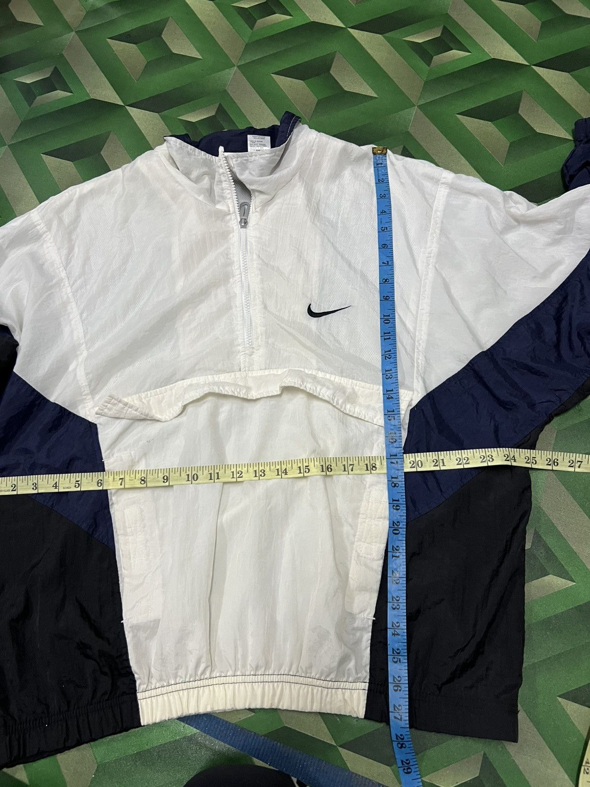 Nike 90s Nike Vintage Size US L / EU 52-54 / 3 - 11 Thumbnail