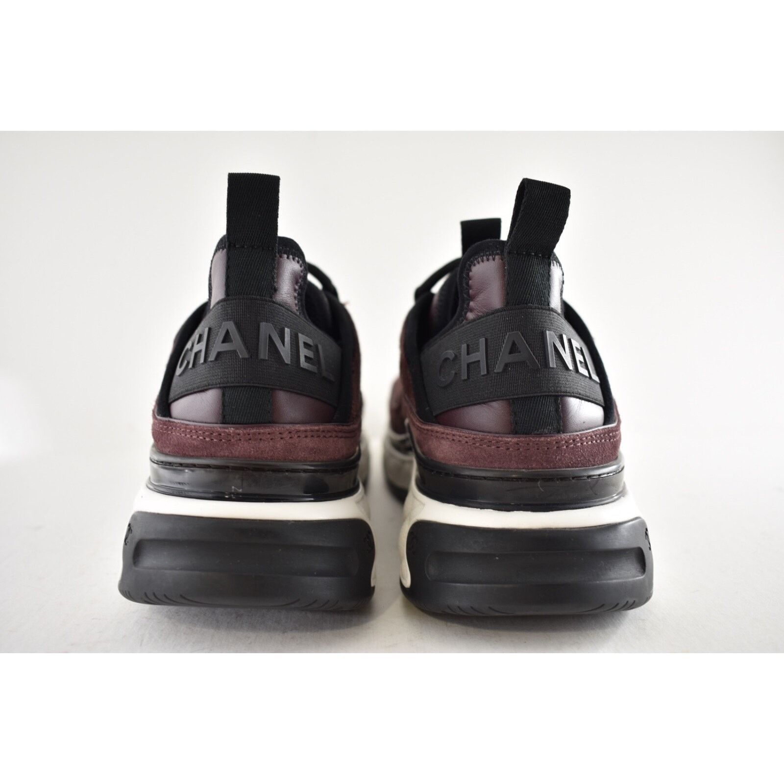 Chanel Chanel 23K Burgundy CC Logo Lace Low Top Sneaker 38.5 Size US 8.5 / IT 38.5 - 9 Thumbnail