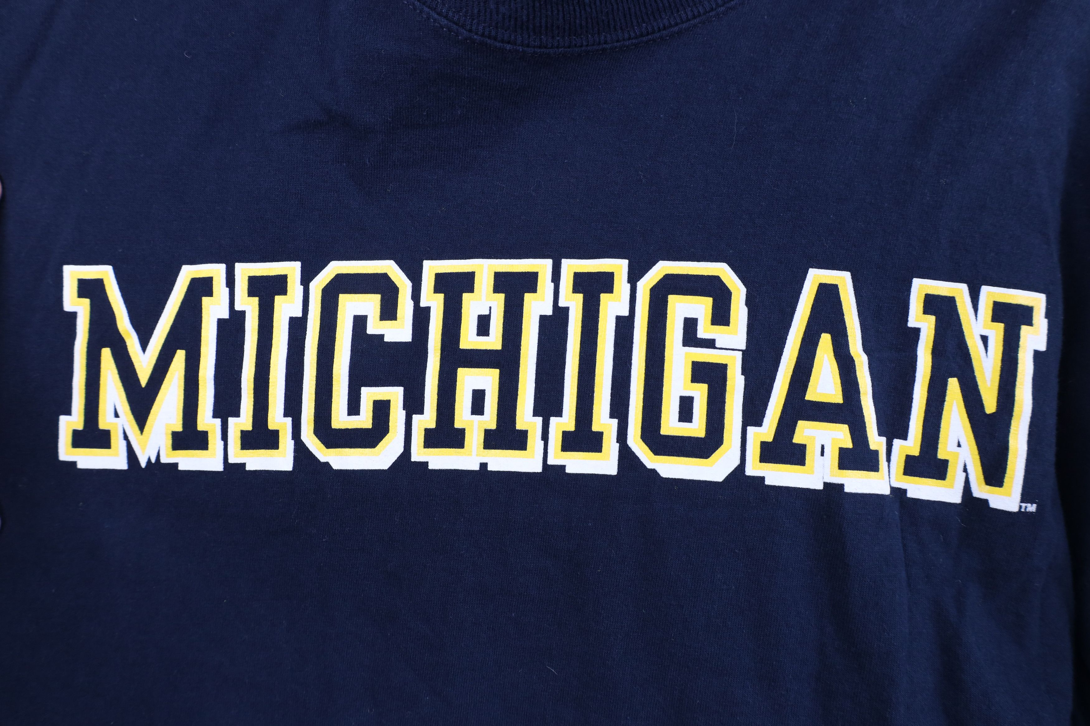 Jansport Vintage JanSport University of Michigan Long Sleeve T-Shirt Size US XL / EU 56 / 4 - 4 Thumbnail