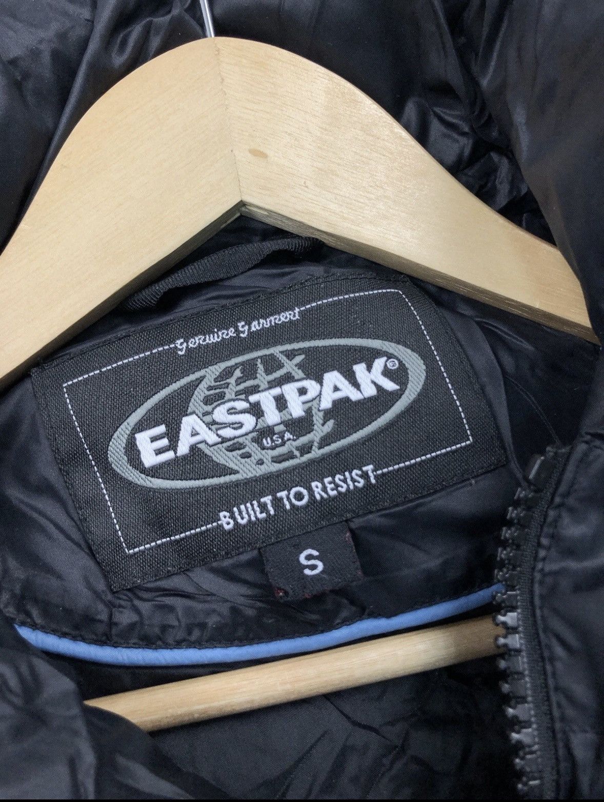 Eastpak EASTPAK Vintage Puffer Vest Mini Logo Black Streetwear Size US S / EU 44-46 / 1 - 5 Thumbnail