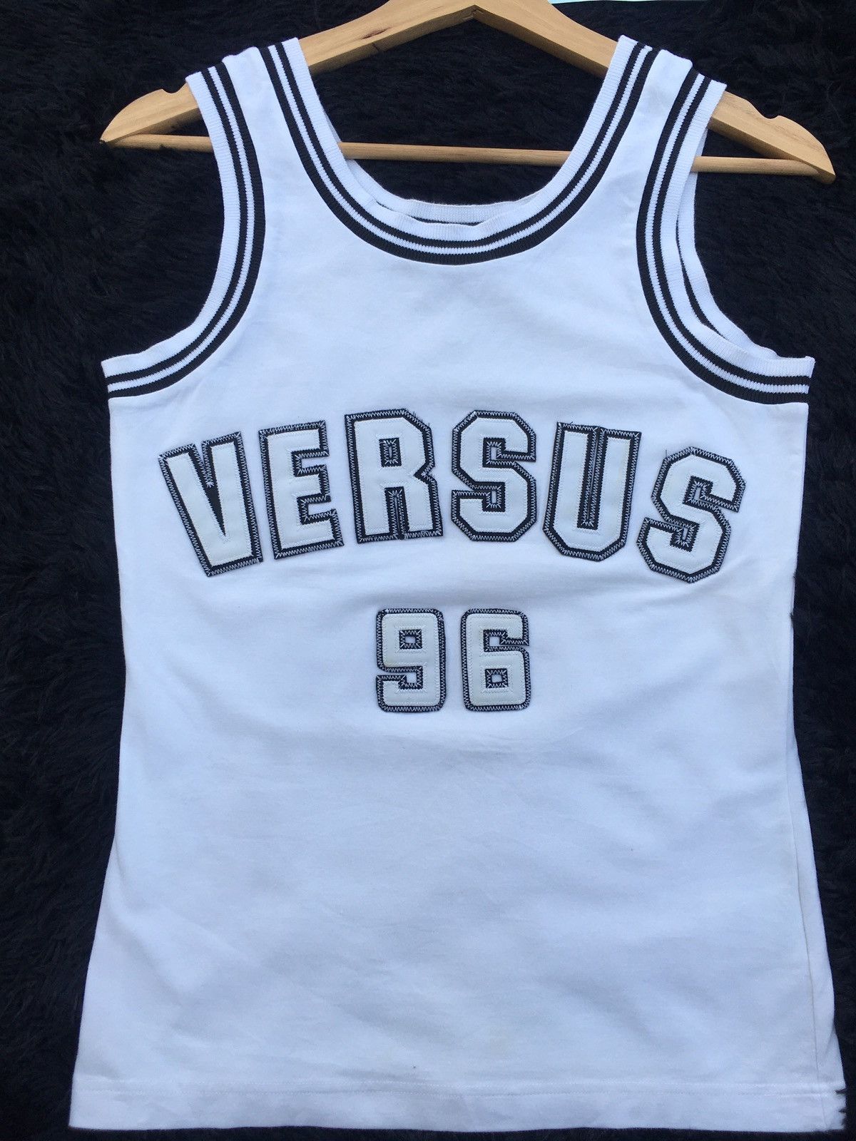 Versus Versace Rare Vintage Versus Gianni Versace Sleeveless Top Size XS / US 0-2 / IT 36-38 - 5 Thumbnail