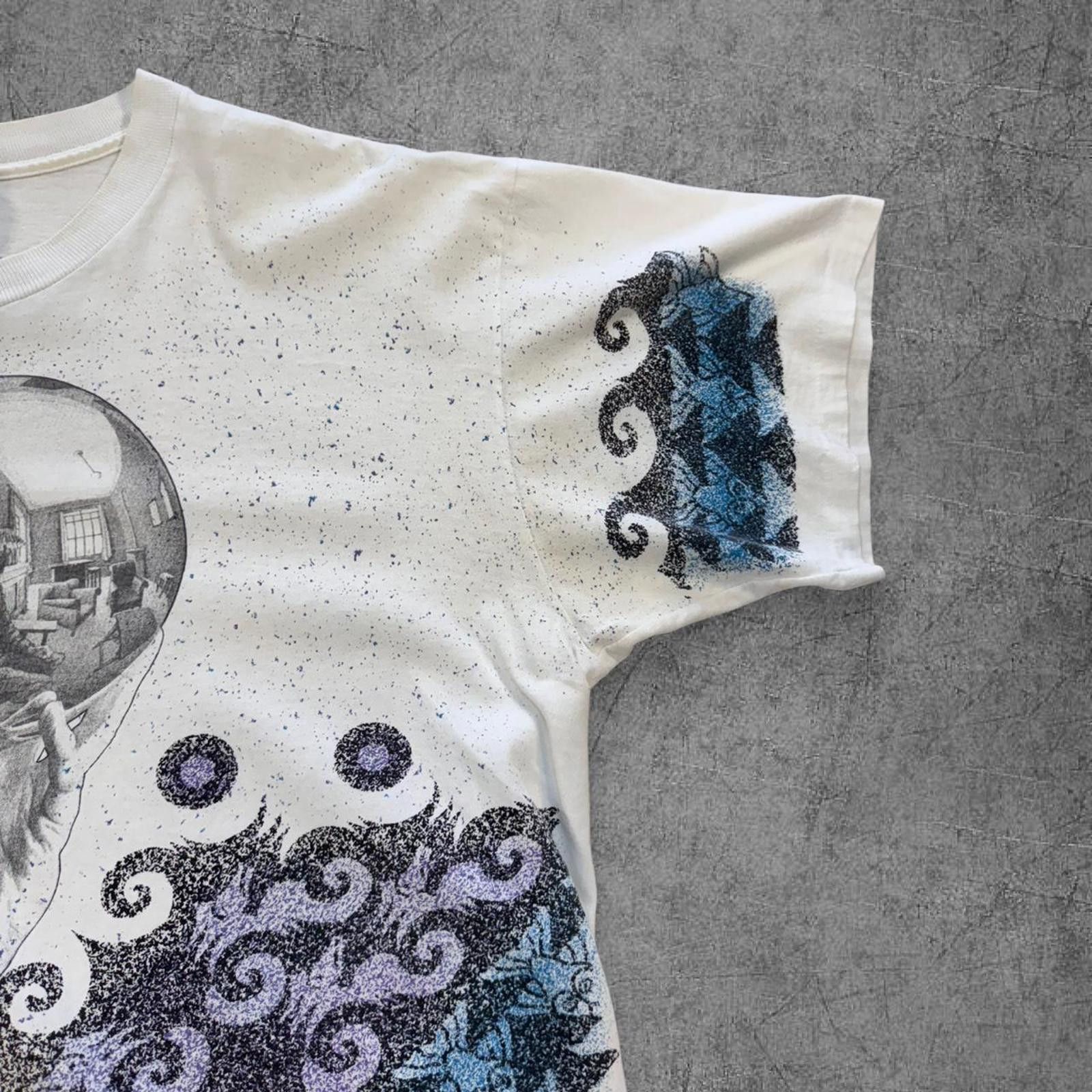 Vintage Vintage 1990s MC Escher All Over Print Art Tee Size US XL / EU 56 / 4 - 4 Thumbnail