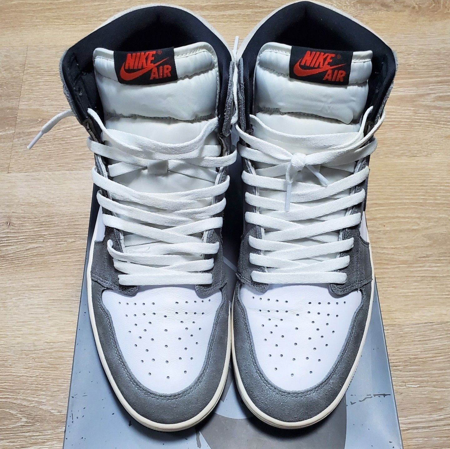 Jordan Brand × Nike Air Jordan 1 Retro OG High Washed Black Pre Owned VNDS Size US 13 / EU 46 - 5 Thumbnail