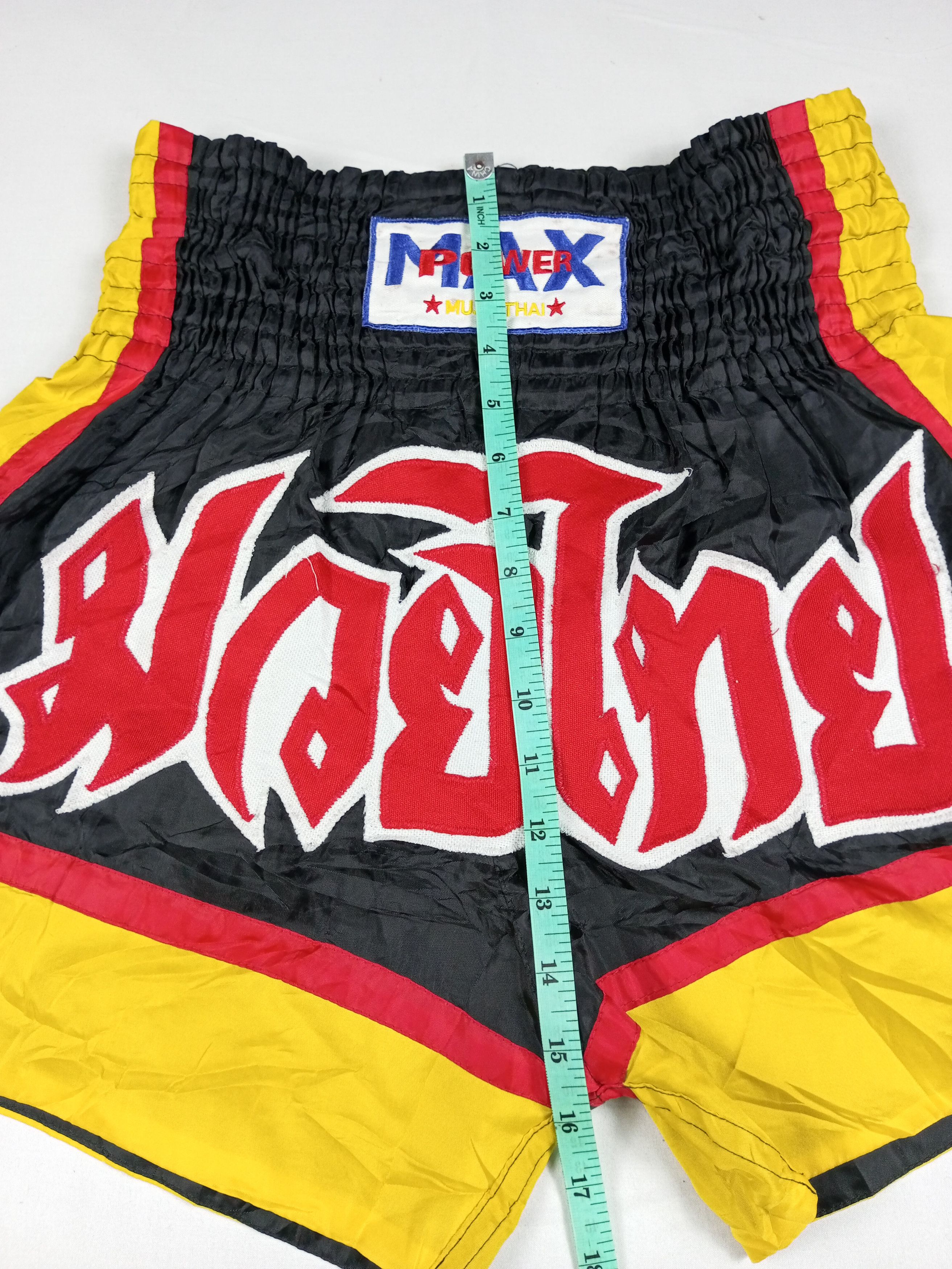 Other Vintage Muay Thai Sportswear Shorts 90s Embroidery Size US 32 / EU 48 - 8 Thumbnail