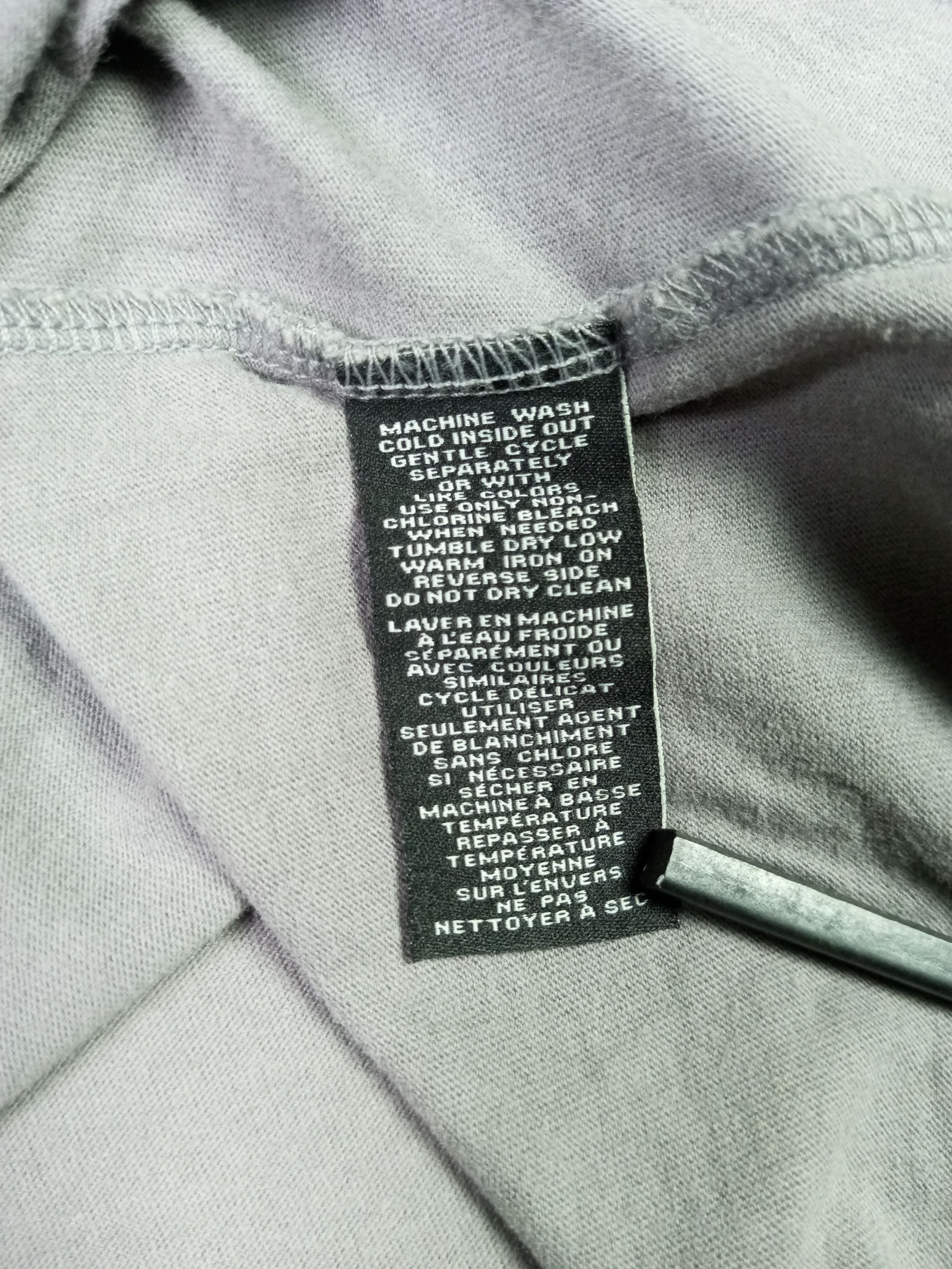 Marc by Marc Jacobs VTG Y2K Marc Jacobs Tee Size US XL / EU 56 / 4 - 9 Thumbnail