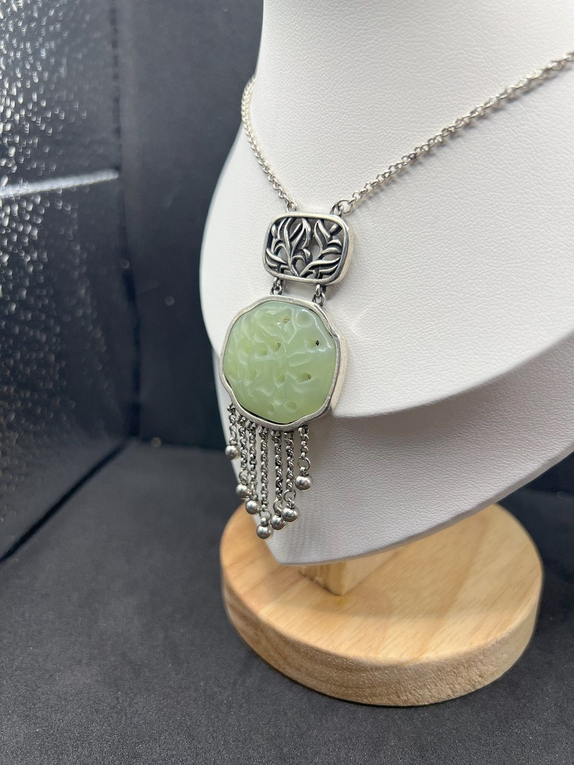 Jewelry Green Jade Asian Style Chain Necklace Size ONE SIZE - 2 Thumbnail
