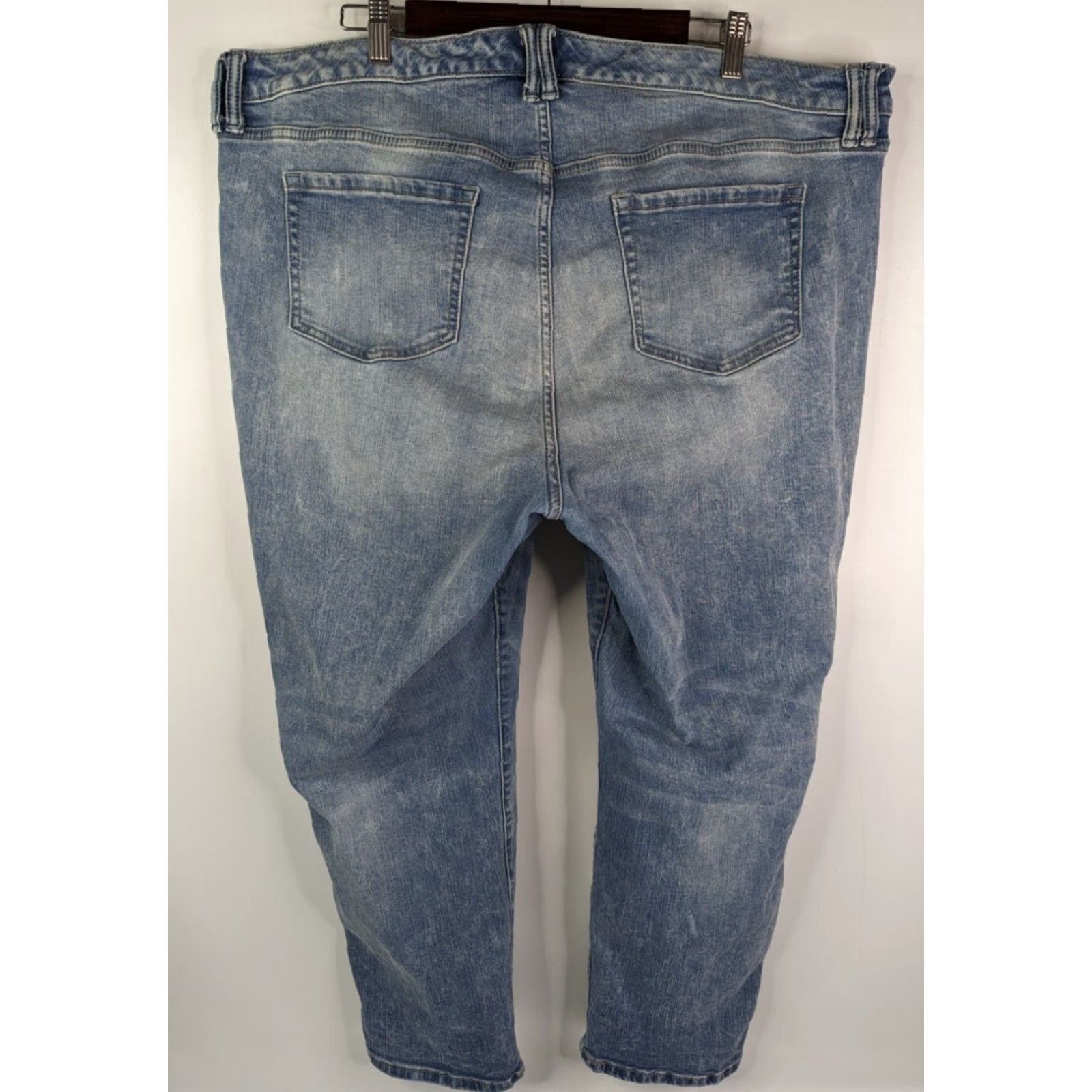 Torrid VINTAGE Torrid Boyfriend Straight Mid-Rise Jean Light Wash Womens Sz 22 Blue Stretch 5-Pocket Denim Jeans Size 40" / US 18 - 4 Thumbnail