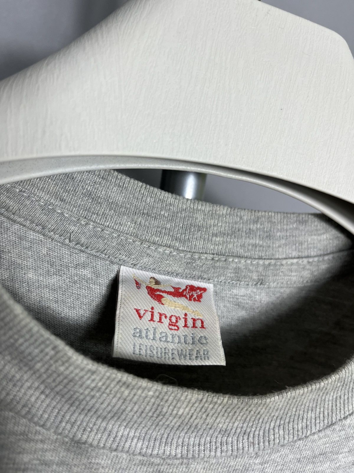 Vintage Fly Virgin Atlantic 90s Sunfaded Tee Mens T-shirt Gray Size US XXL / EU 58 / 5 - 3 Thumbnail