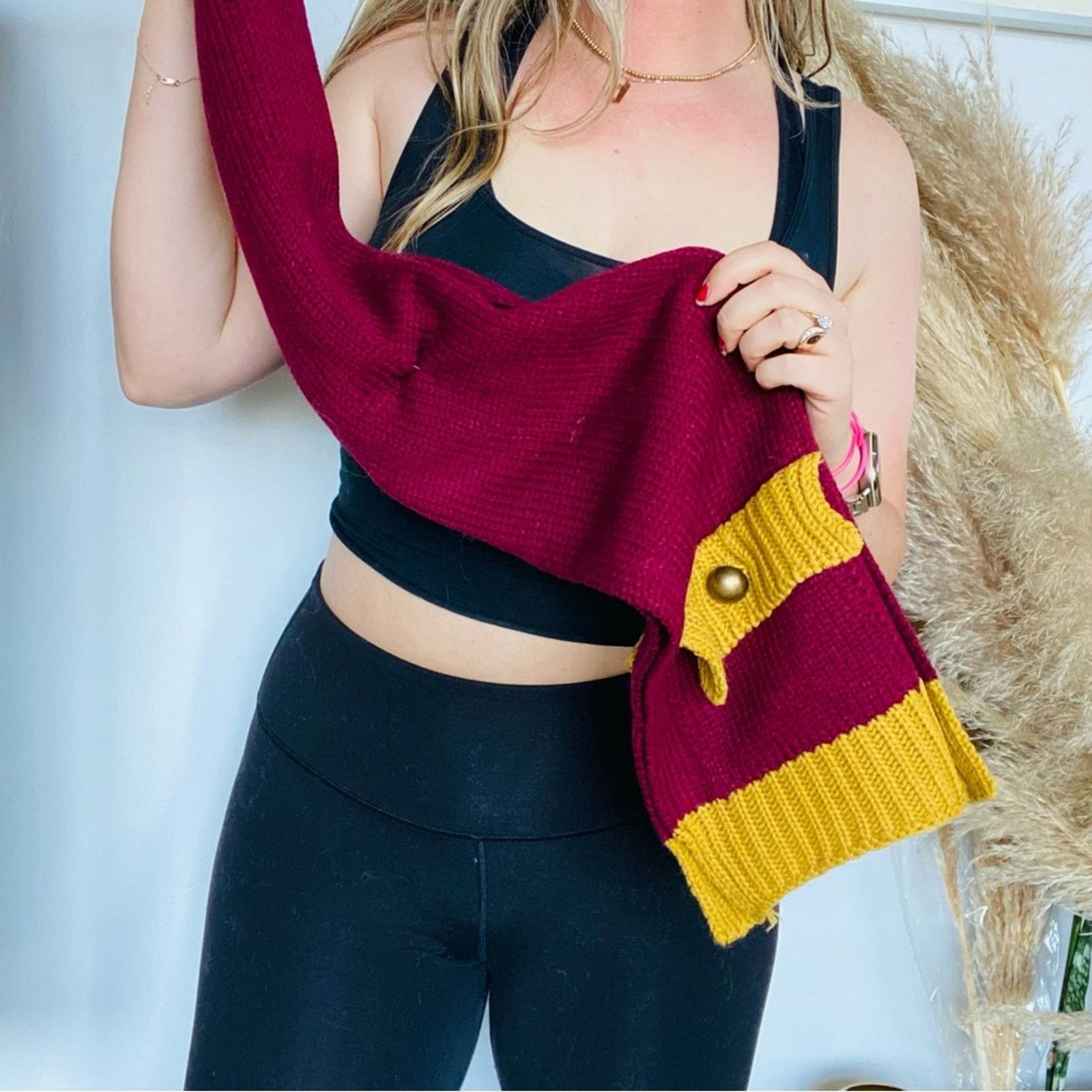 Nordstrom NEW NORDSTROM Maroon Gold Knit Woven Classic Scarf Wrap Size ONE SIZE - 3 Thumbnail