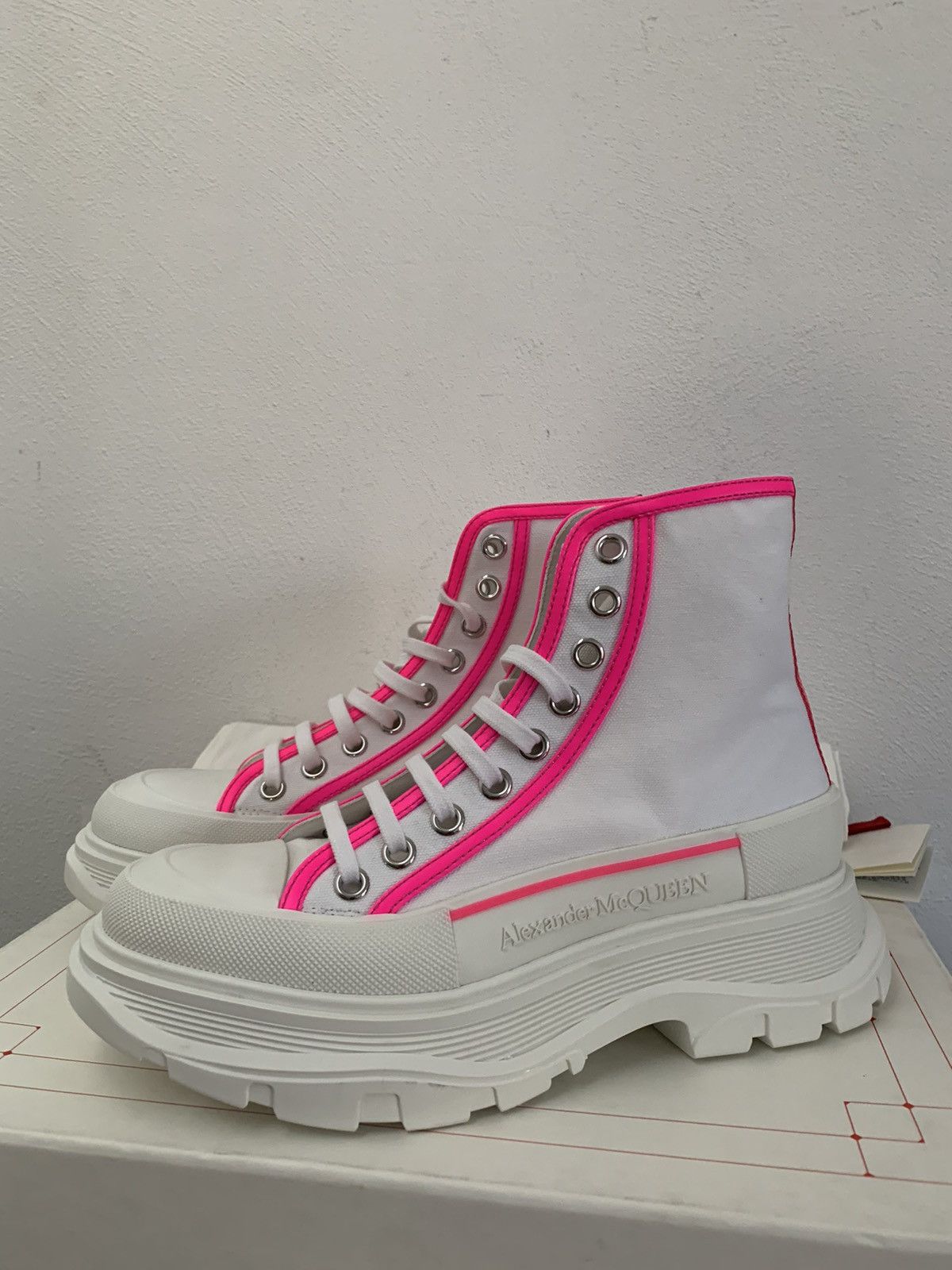 Alexander McQueen Alexander McQueen Tread Slick Chunky Sole High Top Boots Size US 8 / IT 38 - 1 Thumbnail