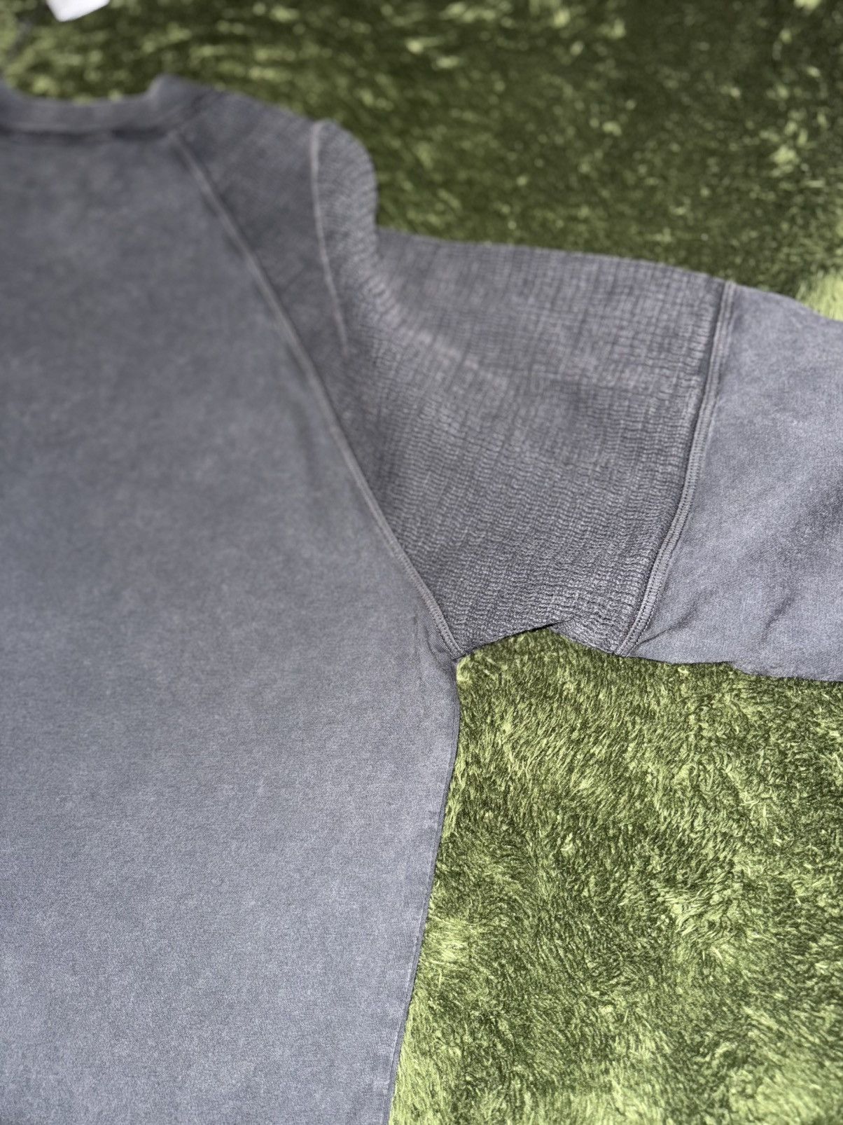 1017 ALYX 9SM [L] 1017 ALYX 9SM Mesh Shoulder Garment-Dyed Long Sleeve Size US L / EU 52-54 / 3 - 10 Thumbnail