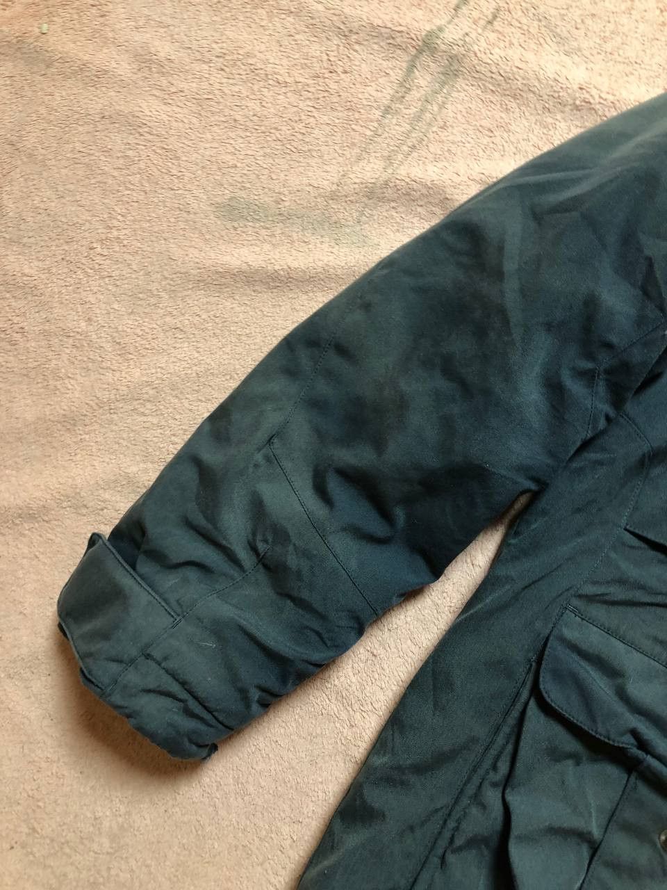 Fjallraven Vintage Fjallraven Streetwear Light Jacket Size L Size US L / EU 52-54 / 3 - 10 Thumbnail