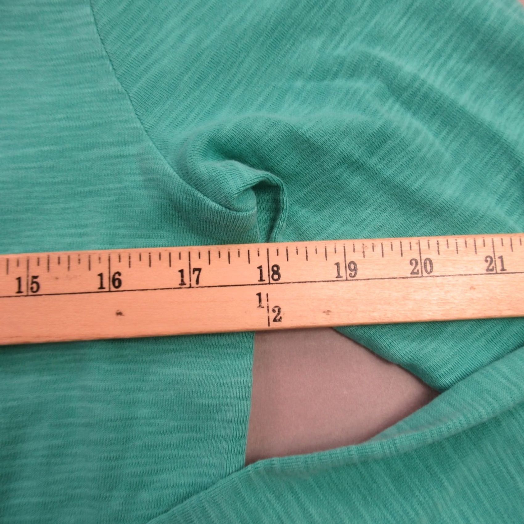 Tommy Bahama Tommy Bahama Shirt Womens Large Long Sleeve Lightweight Crew Neck Outdoors Size L / US 10 / IT 46 - 7 Thumbnail