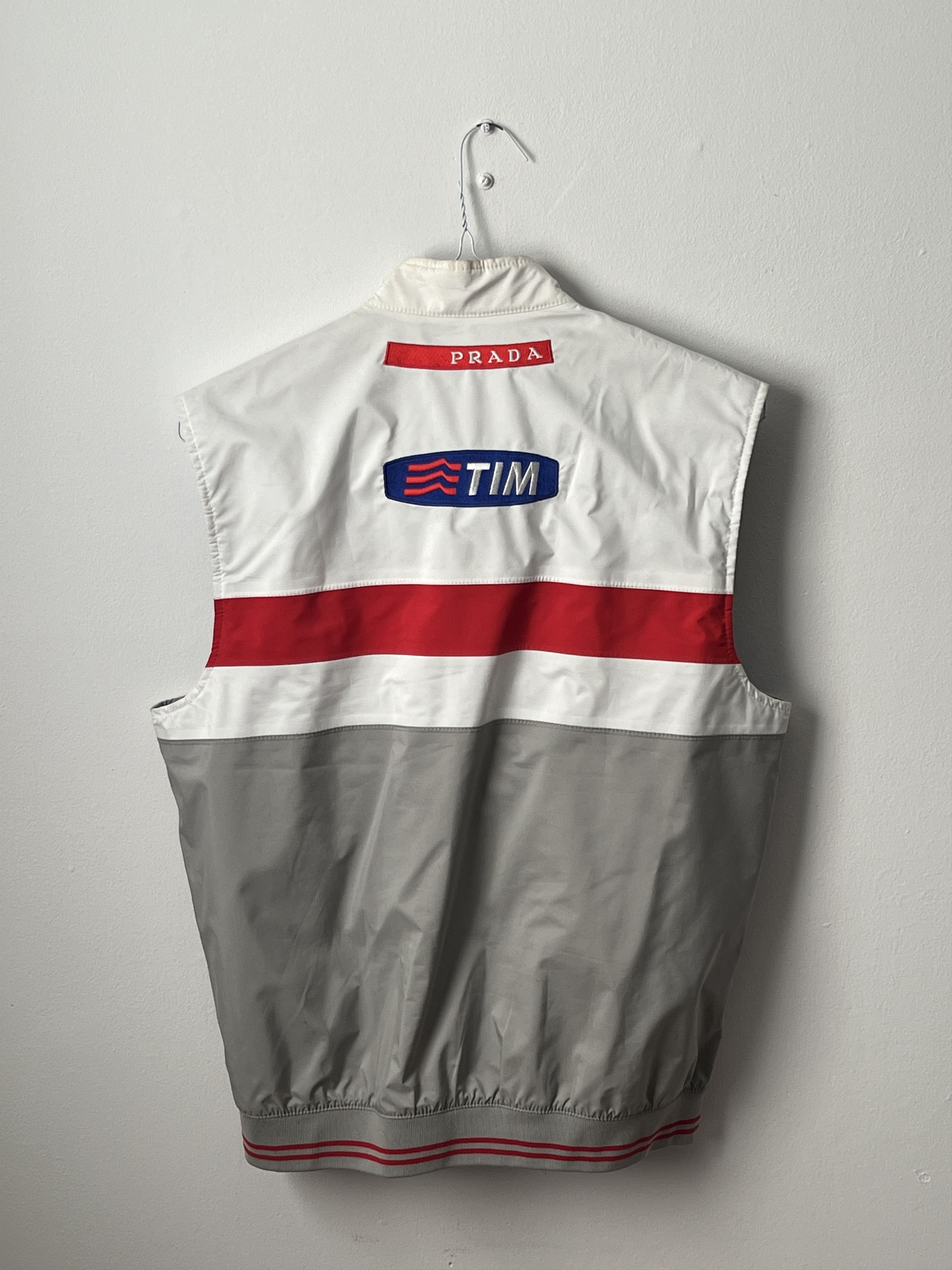 Prada PRADA LUNA ROSSA RACING VEST SIZE 52 Size US L / EU 52-54 / 3 - 2 Thumbnail