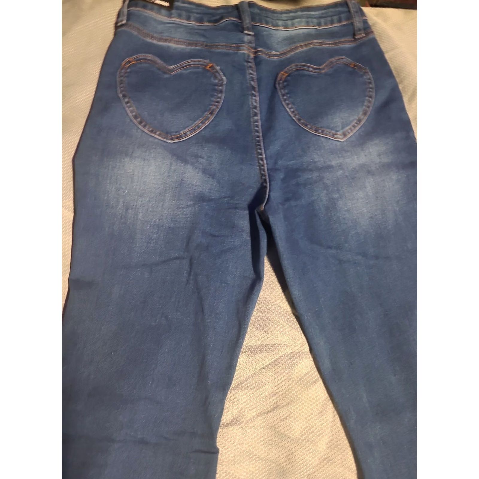 Fashion Nova Fashion Nova Jeans Womens Size 9 Blue Bell Bottoms Heart Pockets 5-Pocket Denim Stretch Flared Wide Leg Inseam 34in Size 30" / US 8 / IT 44 - 4 Thumbnail