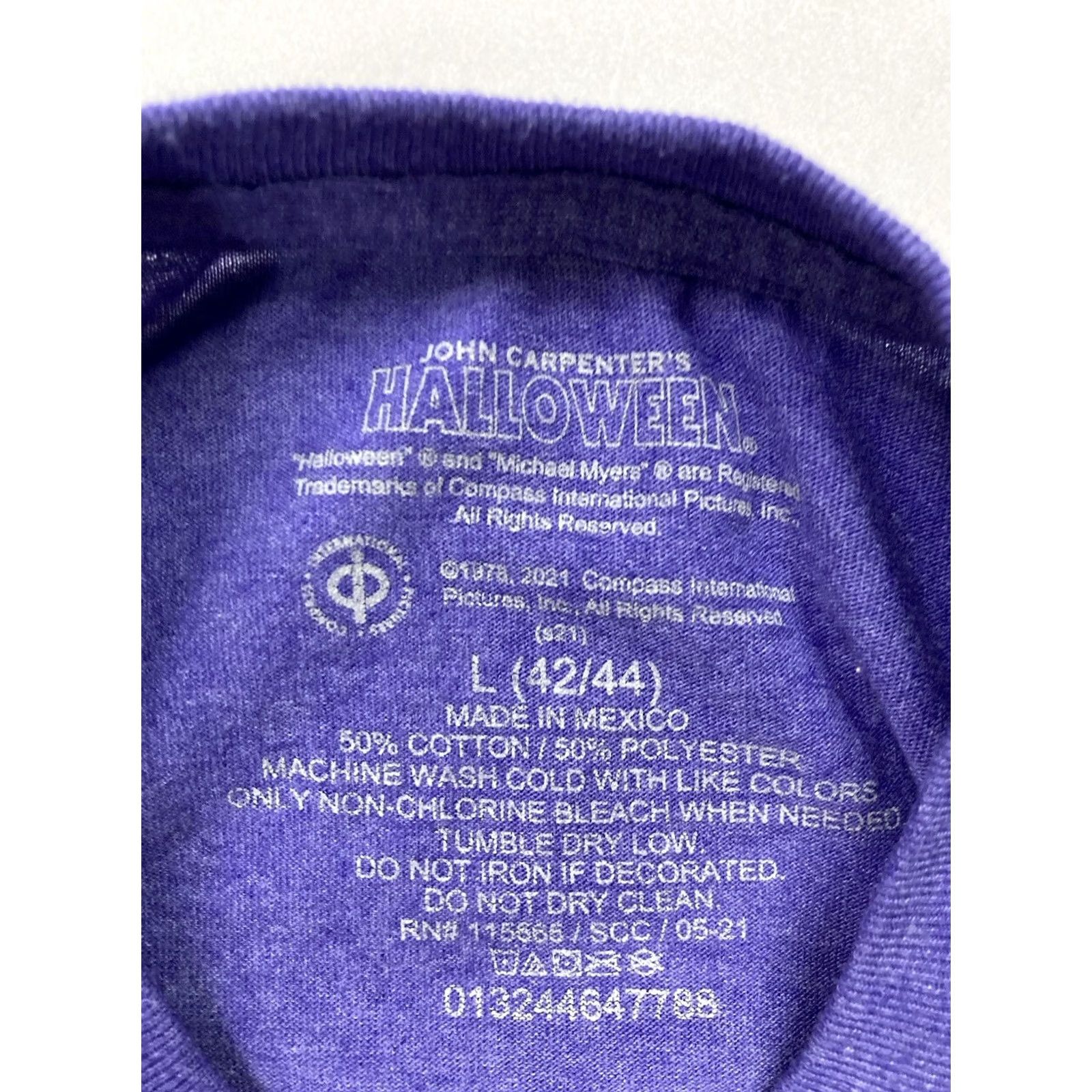 Vintage VINTAGE Halloween Graphic T-shirt Men Large Purple Short Sleeve Movie Size US L / EU 52-54 / 3 - 5 Thumbnail