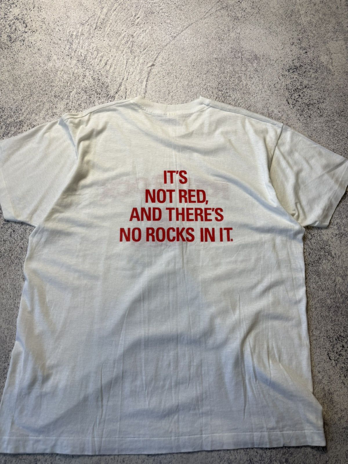 Vintage Vintage Red Rock Tee IT'S NOT RED AND THERE'S NO ROCKS IN IT Size US L / EU 52-54 / 3 - 19 Thumbnail