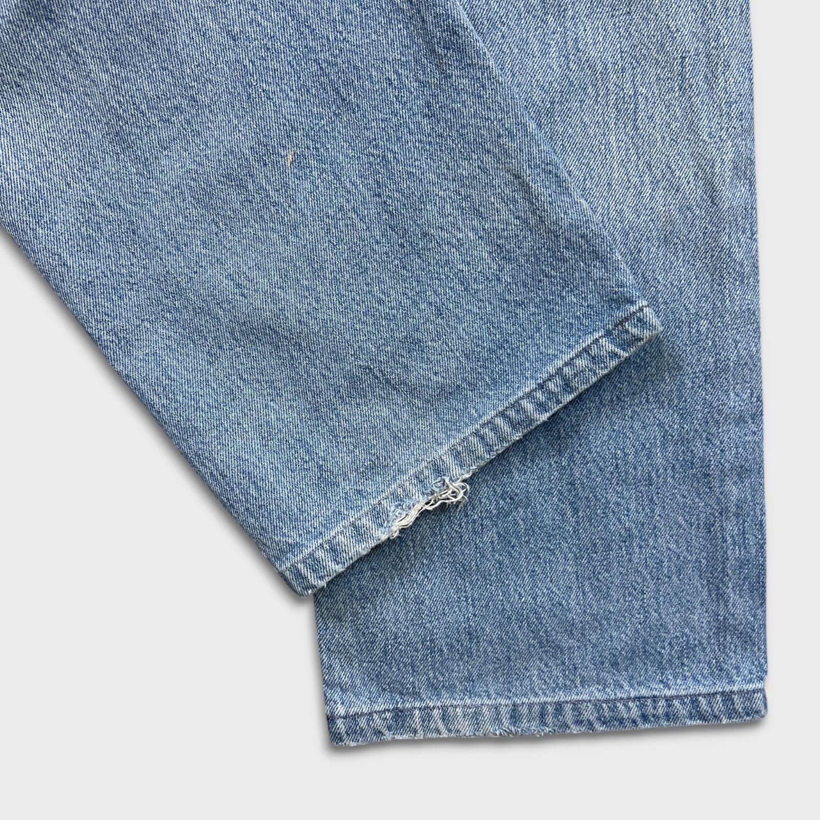 Levi's × Vintage VTG Levi's 528 Jeans 33x32 Metro Fit Distressed 90s Denim Size US 32 / EU 48 - 11 Thumbnail