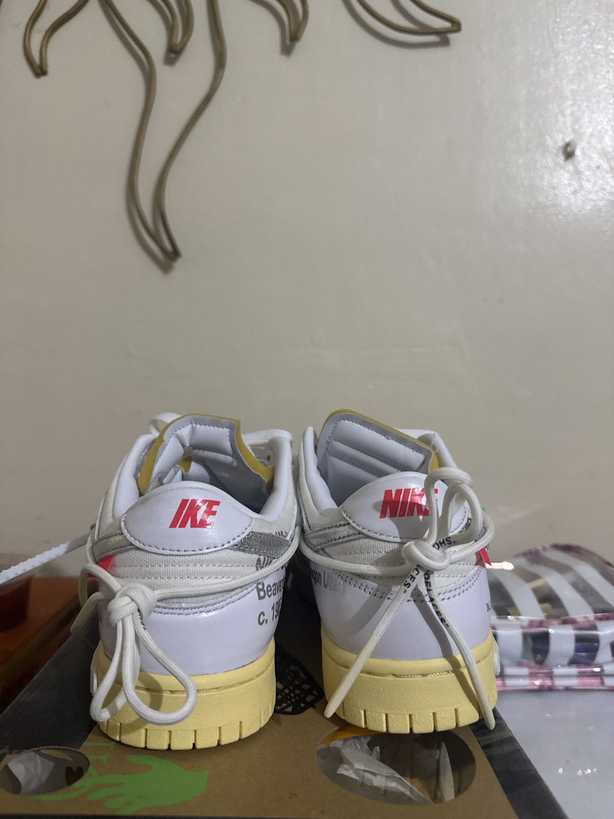 Nike × Off-White Nike Off-White Dunk Low Lot 1/50 Size US 8 / EU 41 - 15 Thumbnail