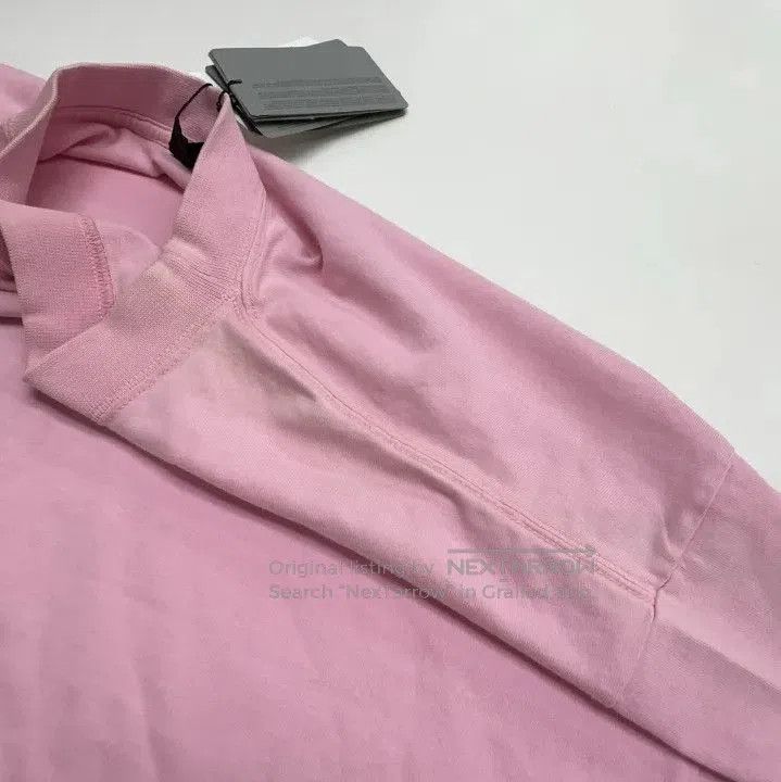 Balenciaga Balenciaga Pink Crystal Neck Short Sleeve T. Size US XS / EU 42 / 0 - 5 Thumbnail