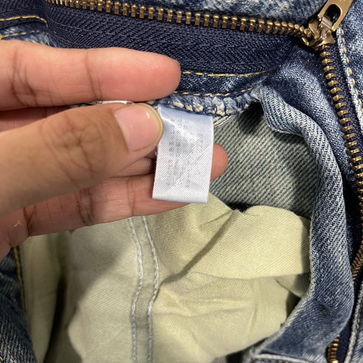 Japanese Brand Vintage 90s Lee Rider Zipper fly Ripped Denim W31 Size US 31 - 21 Thumbnail