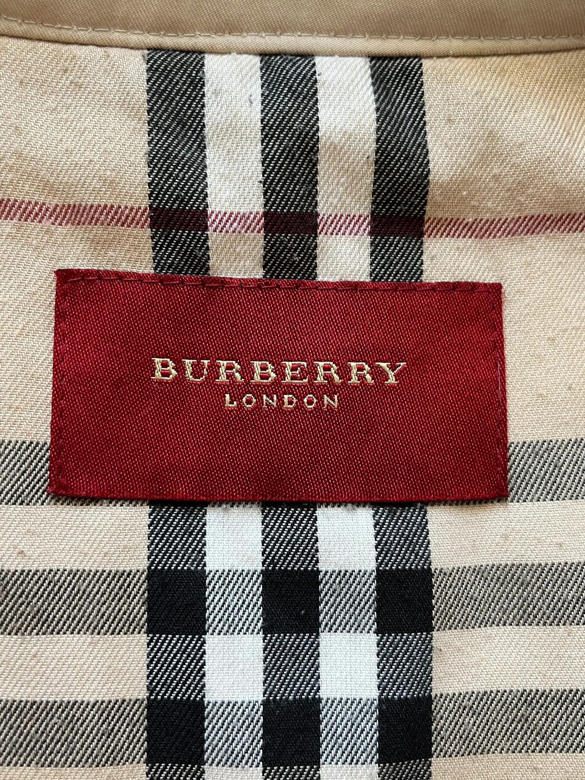 Burberry Burberry London Forynys Coat Plaid Lining Vintage 2000s Size 3XL / US 20-22 - 7 Thumbnail