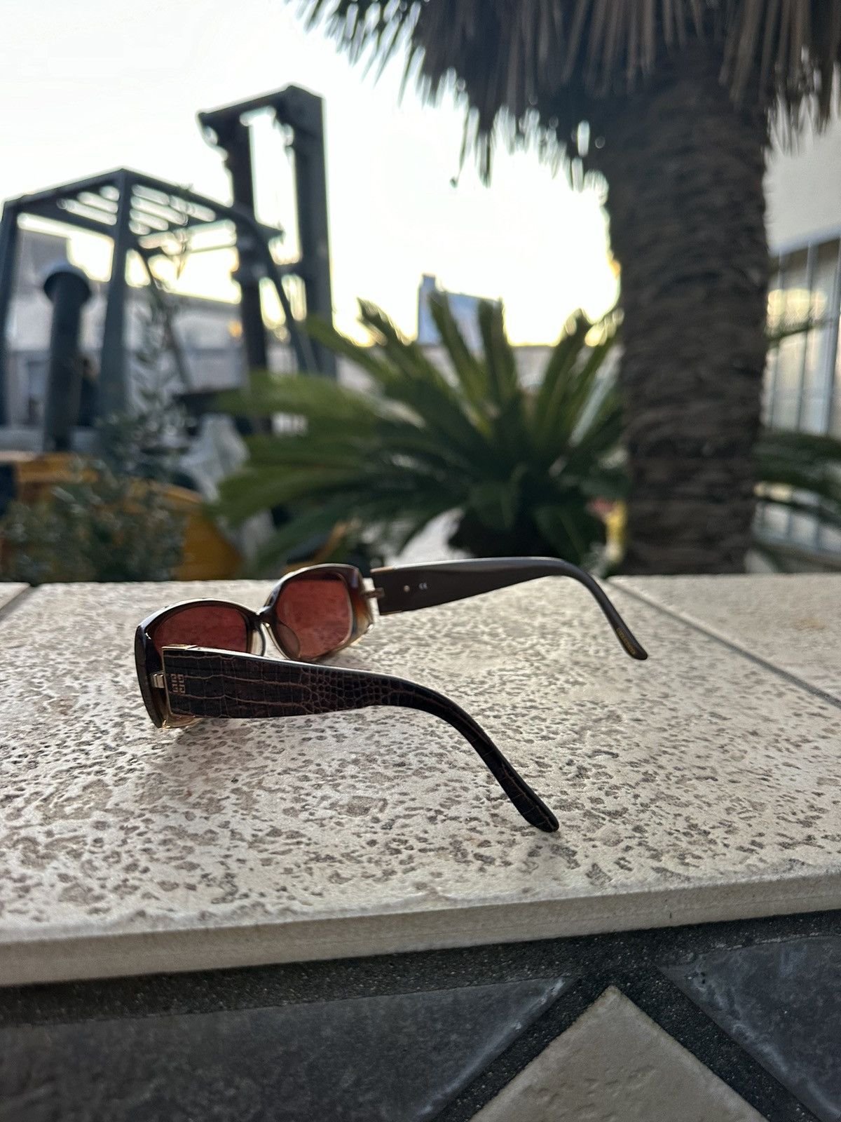 Givenchy Givenchy Sunglasses VGV677 col.09PV Size ONE SIZE - 3 Thumbnail