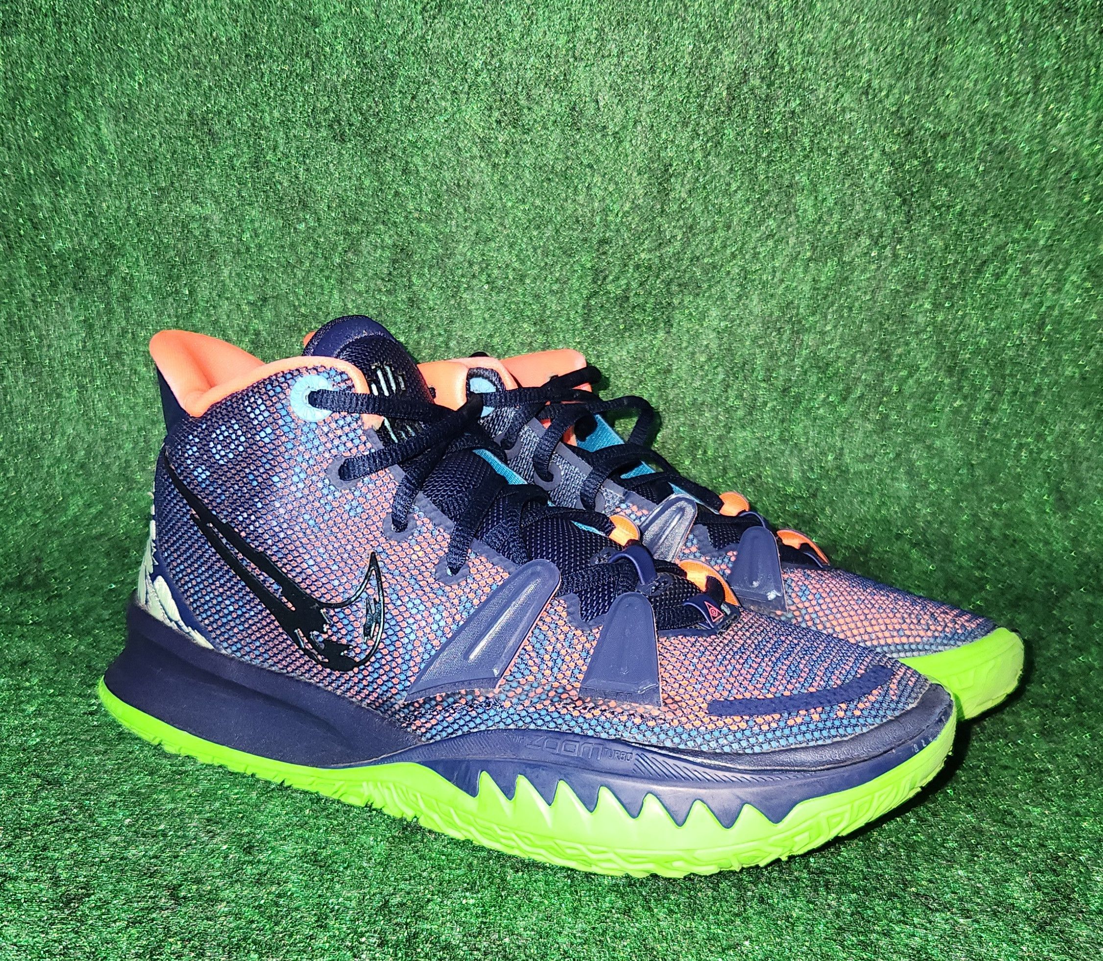 image of Nike Kyrie 7 Midnight Navy 2021 Men Size 8 Shoes in Blue