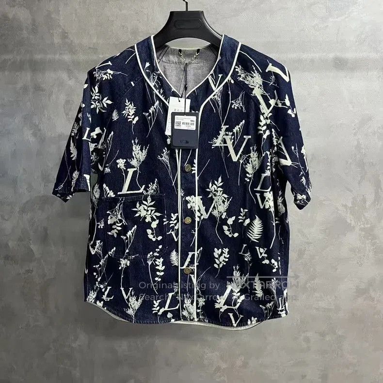 Louis Vuitton Louis Vuitton Blue Wheat Print Denim Shirt. Size US M / EU 48-50 / 2 - 1 Thumbnail