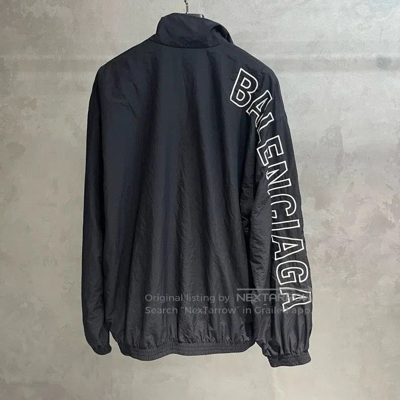 Balenciaga Balenciaga Black Logo Zip Jacket. Size US S / EU 44-46 / 1 - 2 Thumbnail