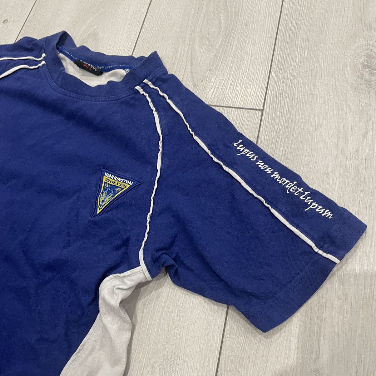 Canterbury of New Zealand Warrington wolves New Zealand Rugby tee Shirt Jersey Size US S / EU 44-46 / 1 - 2 Thumbnail