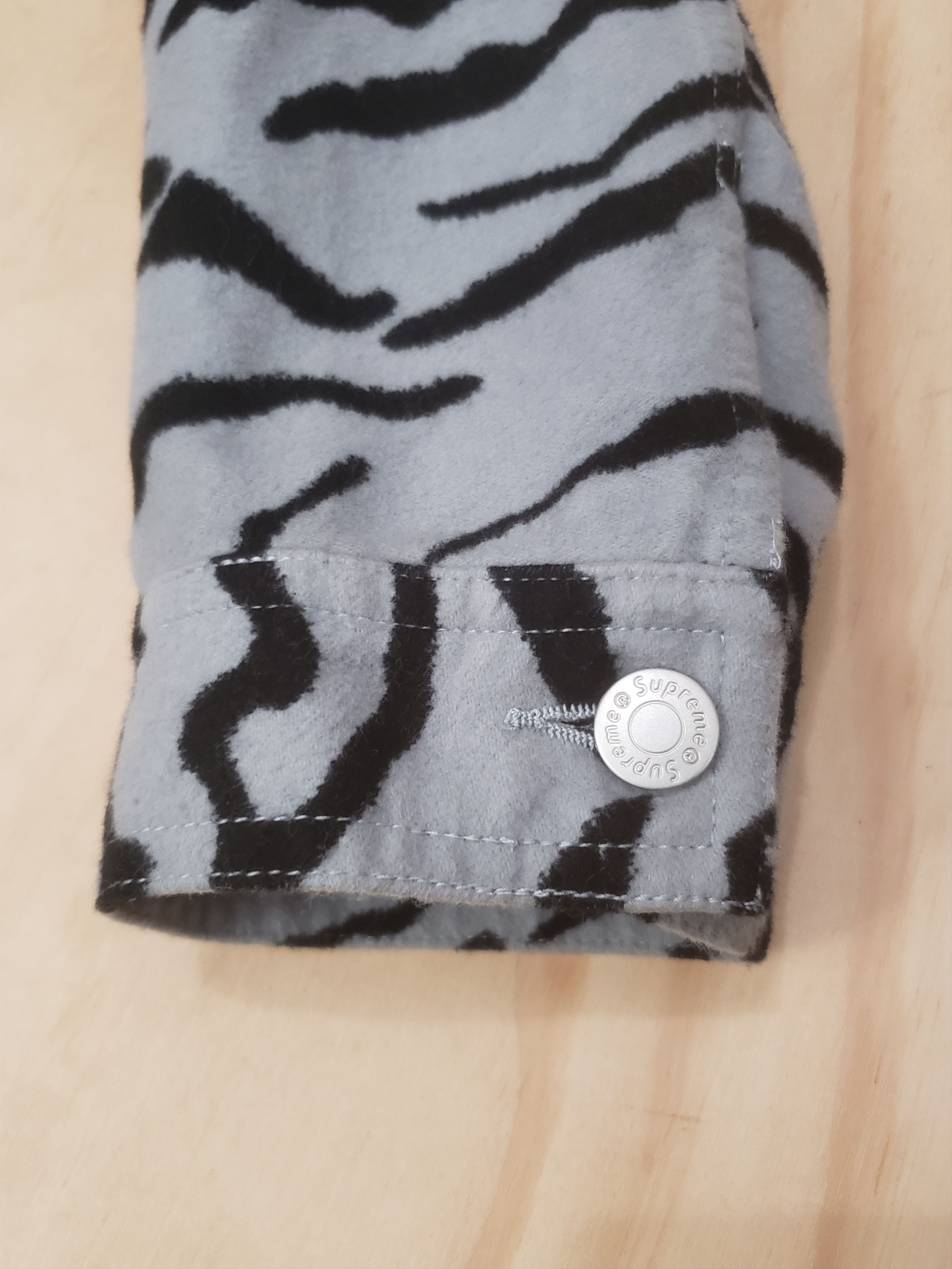 Supreme Supreme 2025 Moleskin Work Jacket Zebra Size US XL / EU 56 / 4 - 3 Thumbnail