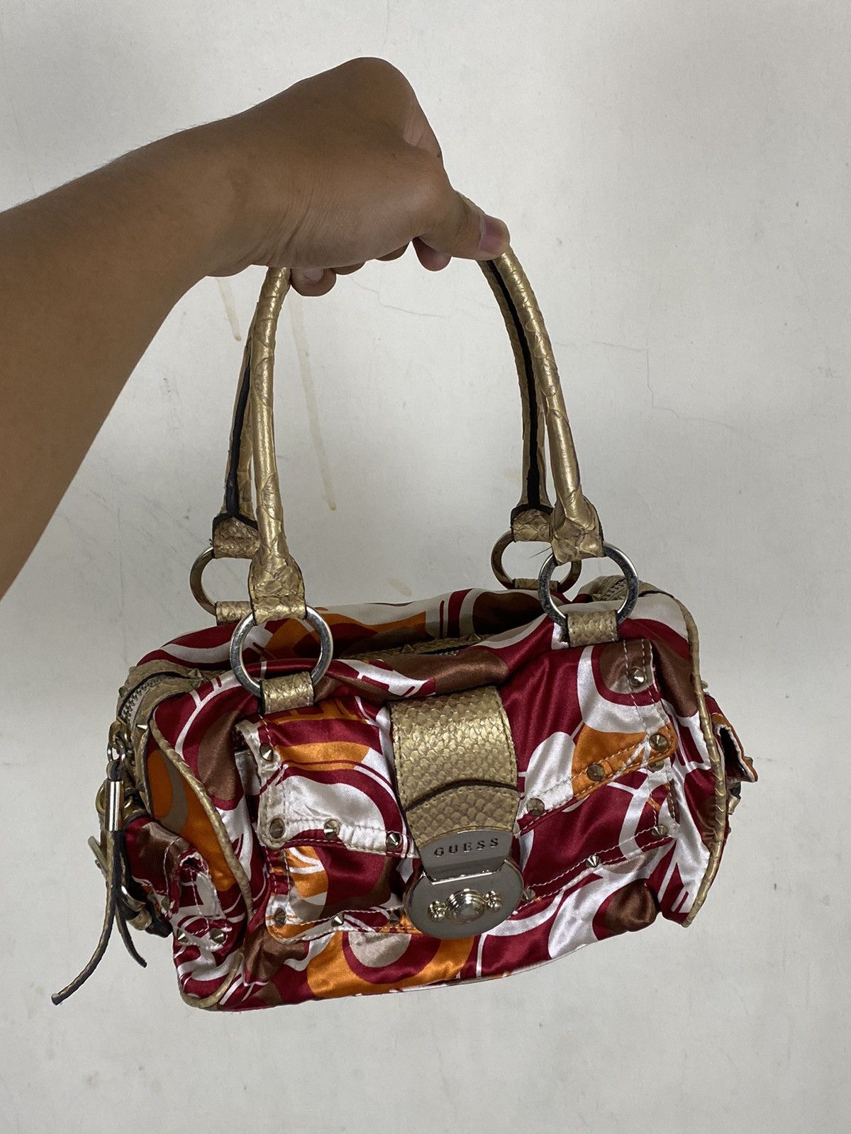 Guess 2000s Guess Studded Snake Skin Leather Shoulder Bag Size ONE SIZE - 6 Thumbnail